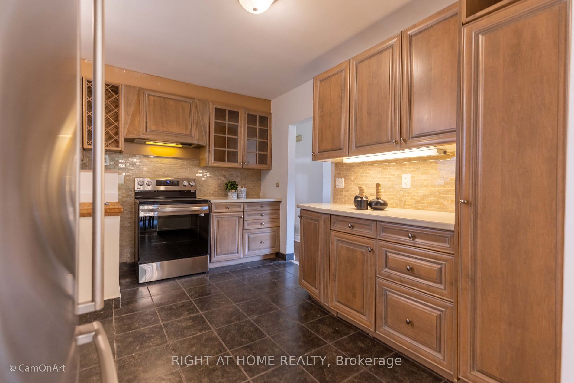 1 Lyncroft Dr