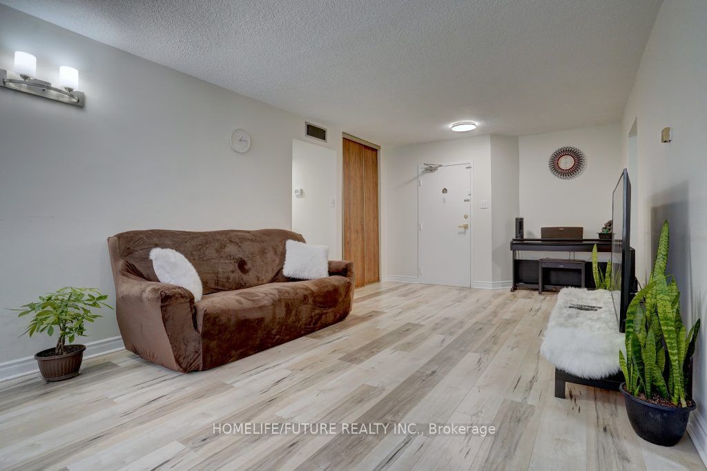 1701 Mccowan Road, #107