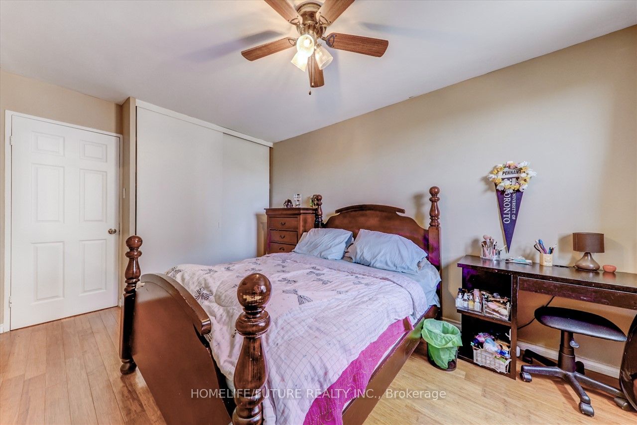 3420 Eglinton Ave E, #608