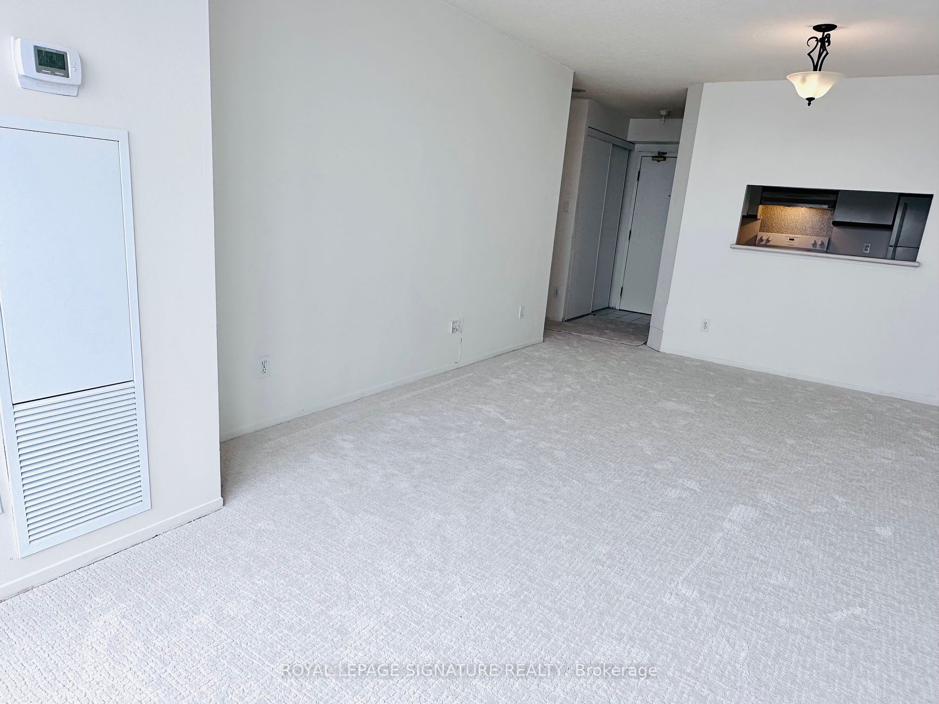 1470 Midland Ave, #409