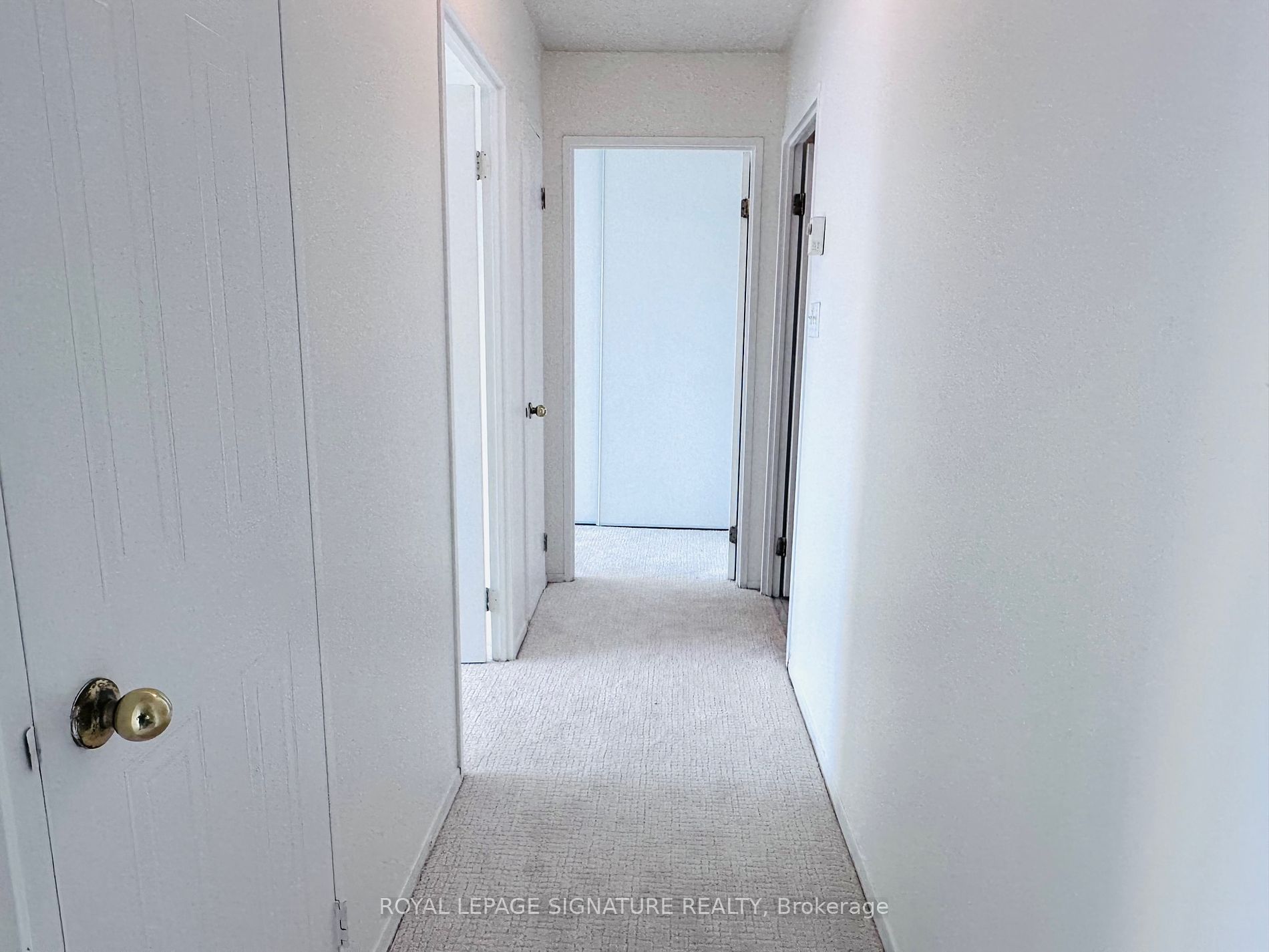 1470 Midland Ave, #409