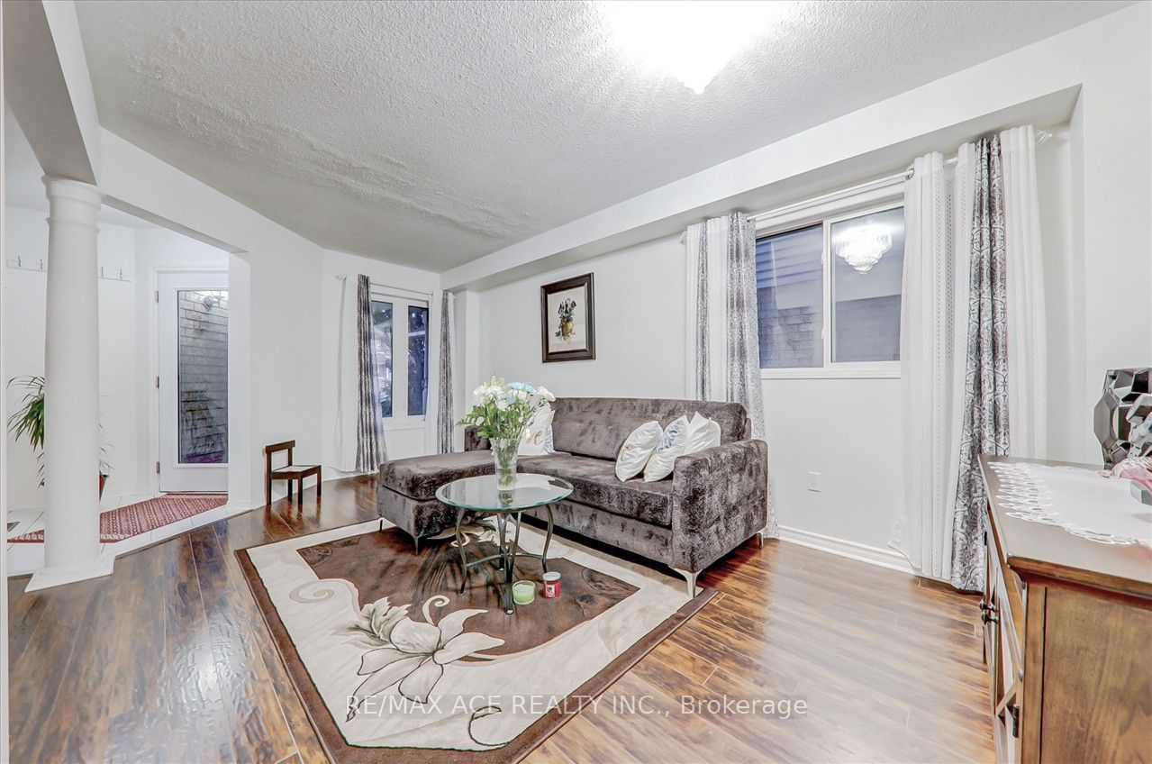 35 Lax Avenue