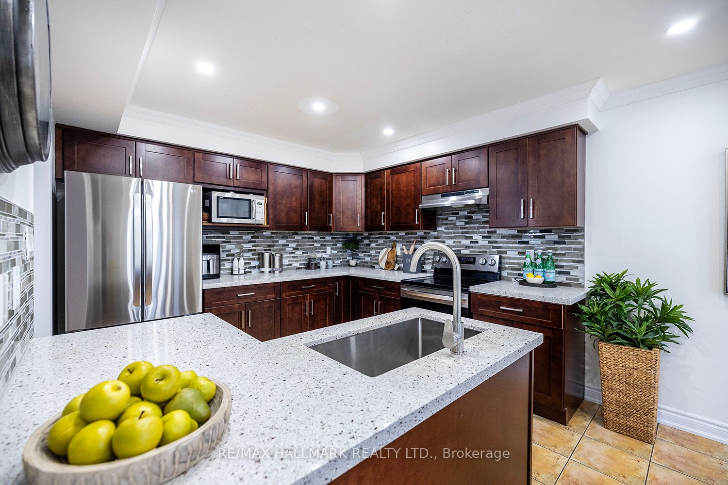 1256 Langley Circle