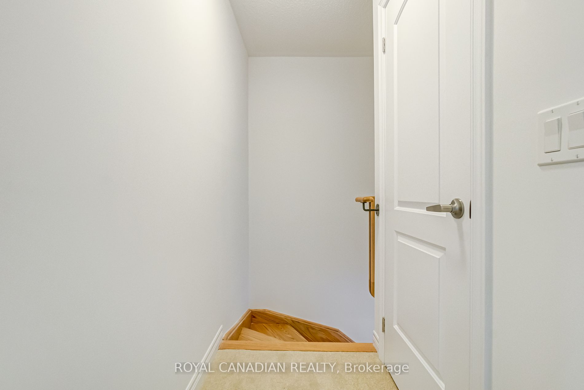 47 Sorbara Way