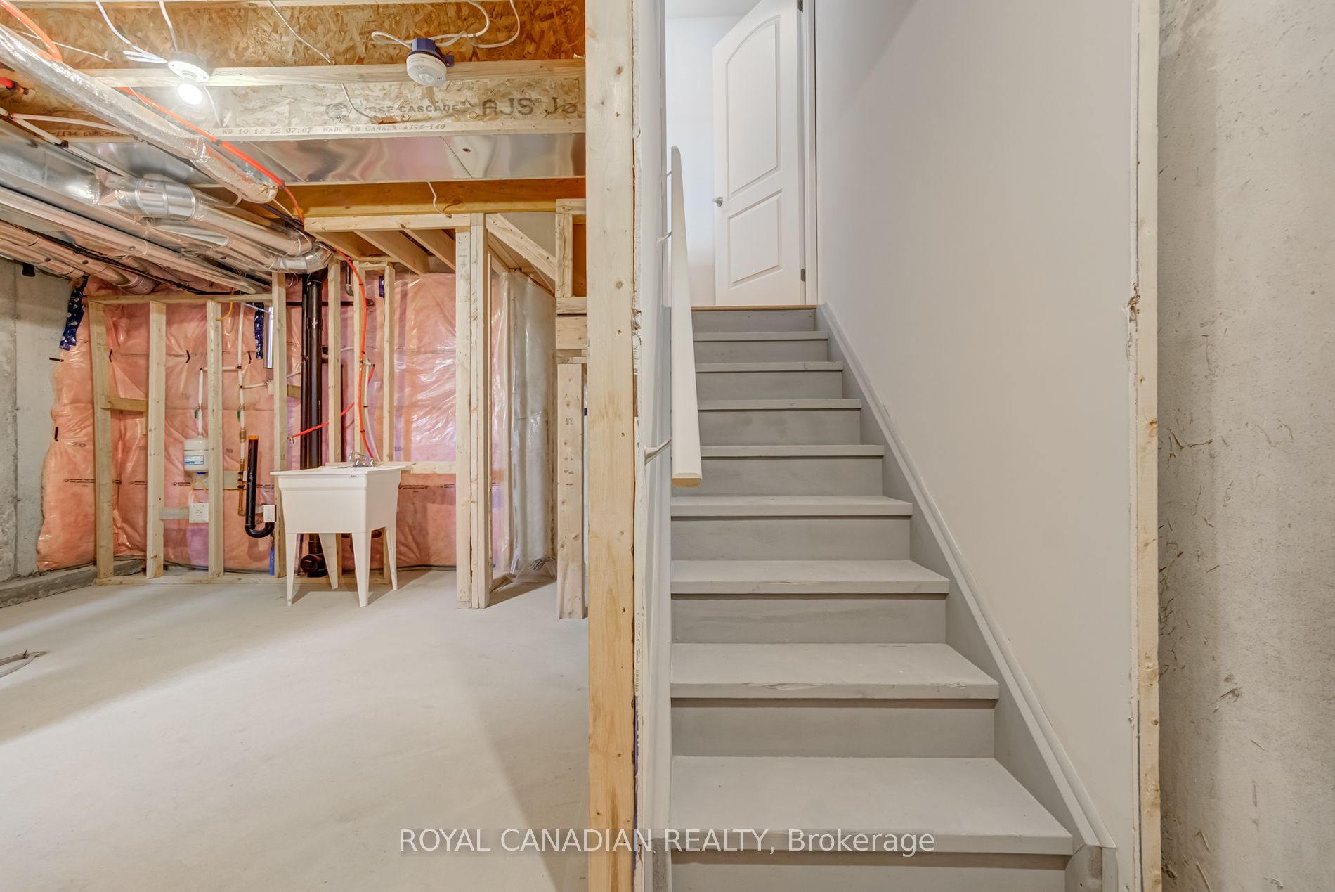 47 Sorbara Way