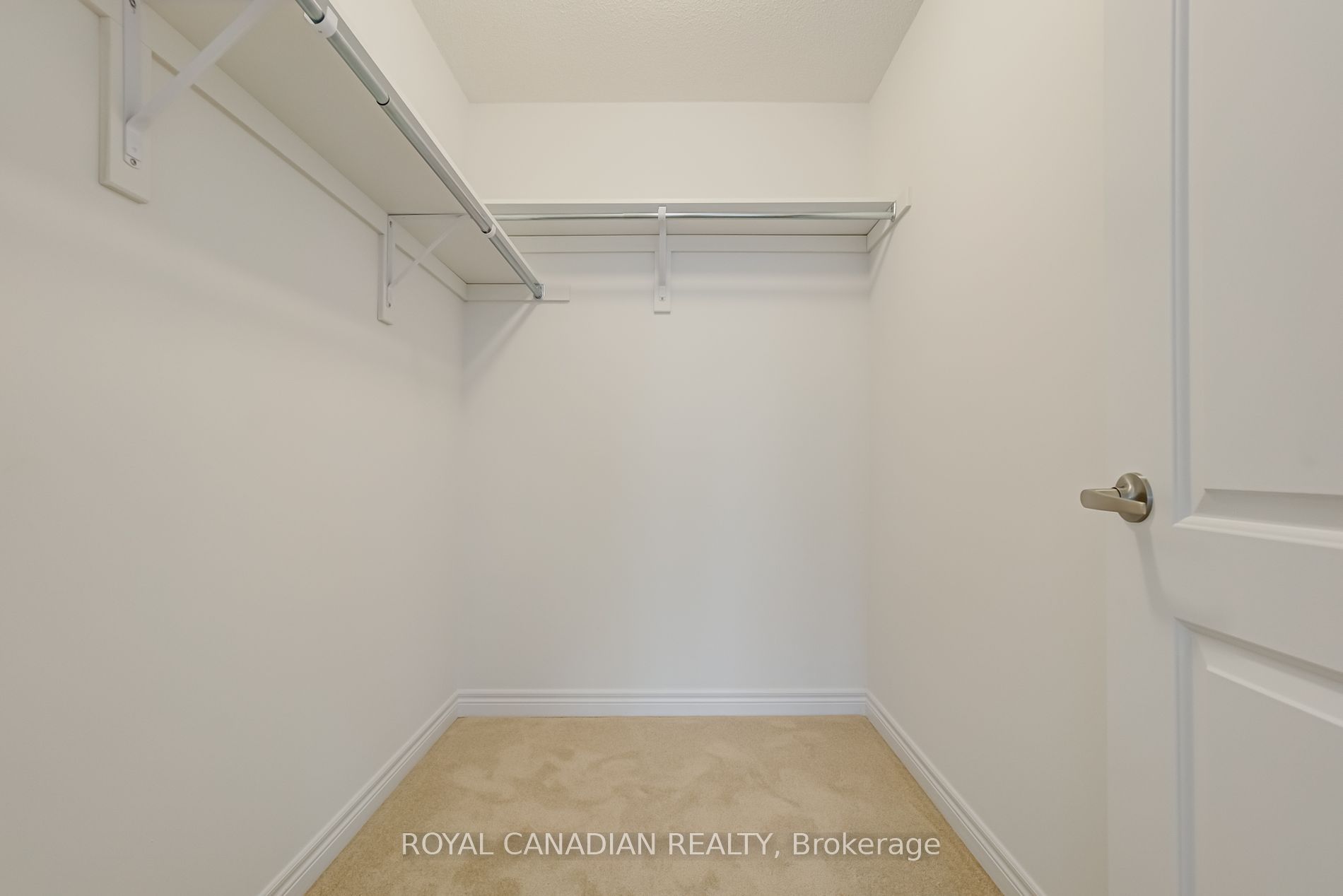 47 Sorbara Way