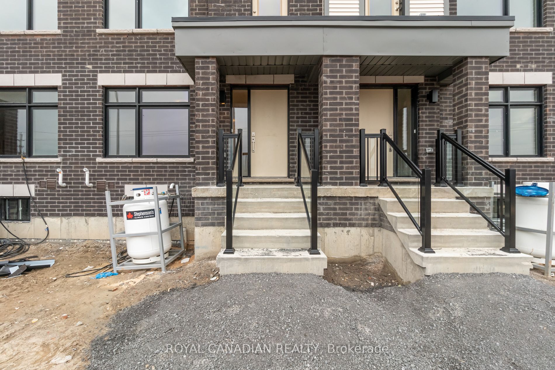 47 Sorbara Way