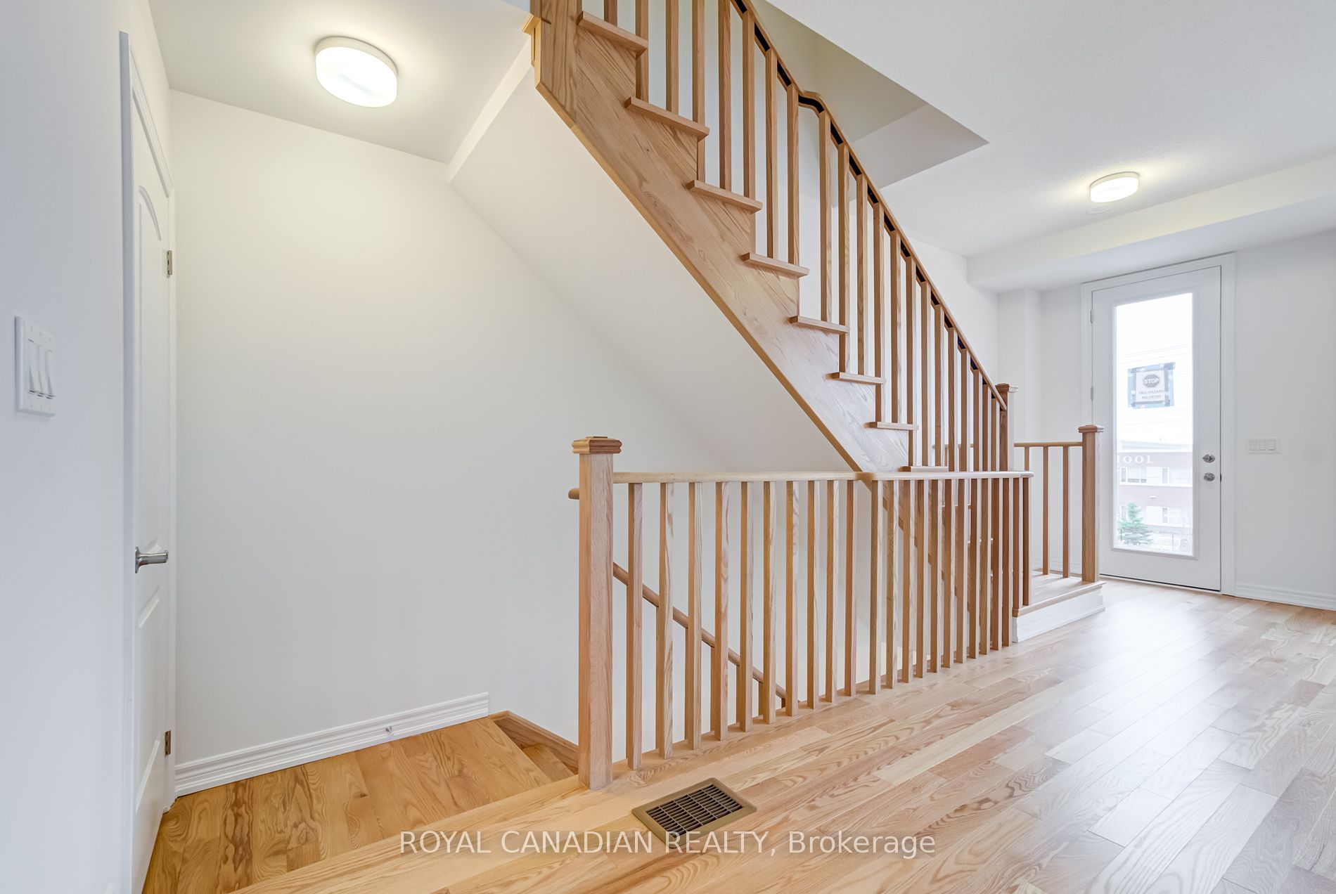 47 Sorbara Way
