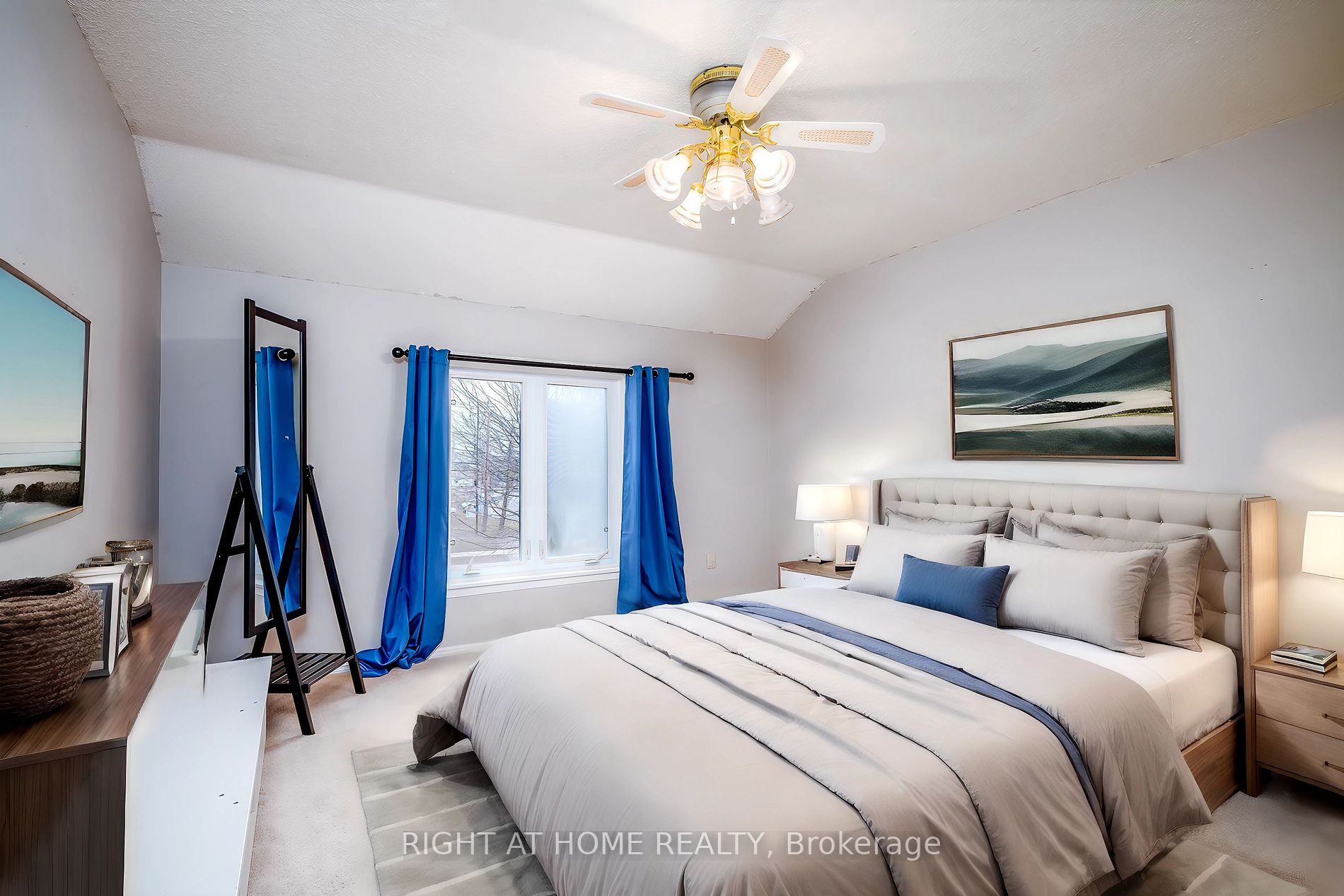 533 Braeburn Cres