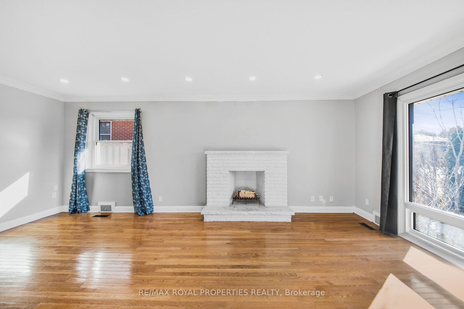 184 Winona Ave