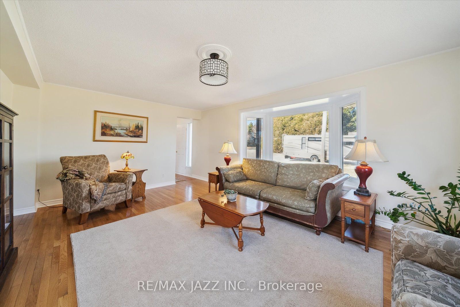 8733 Leskard Road