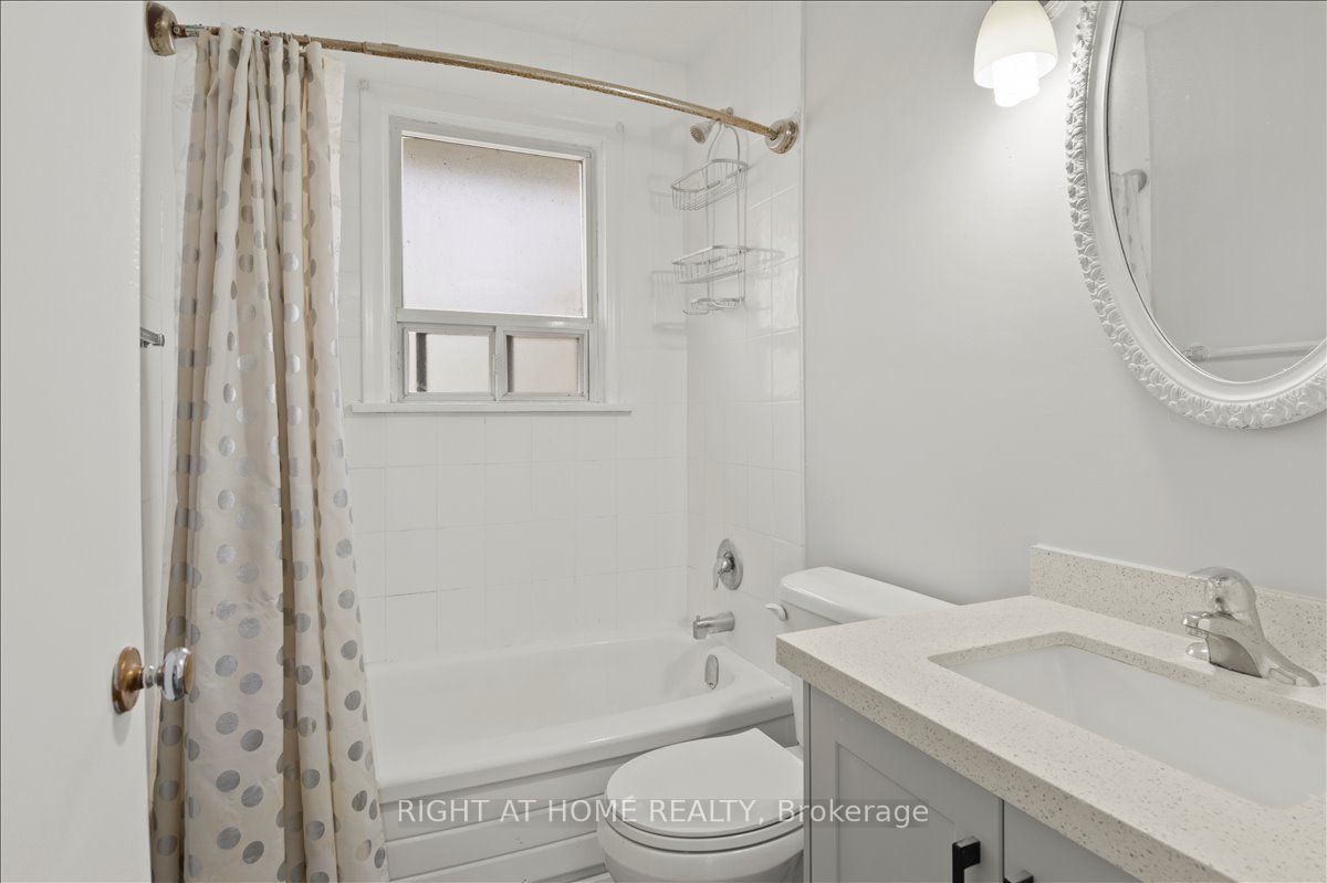 461 Loring Street