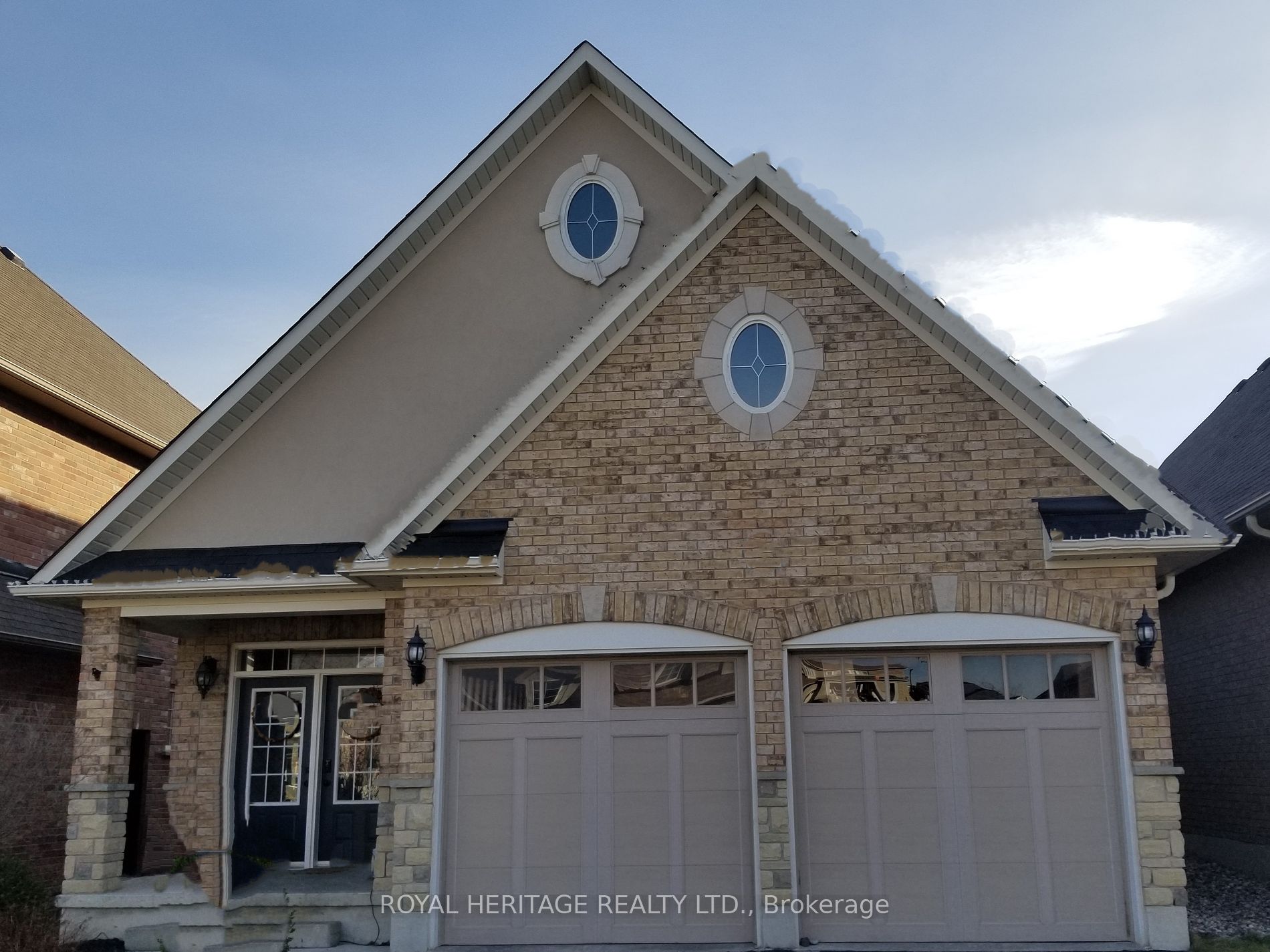 8 St Augustine Drive