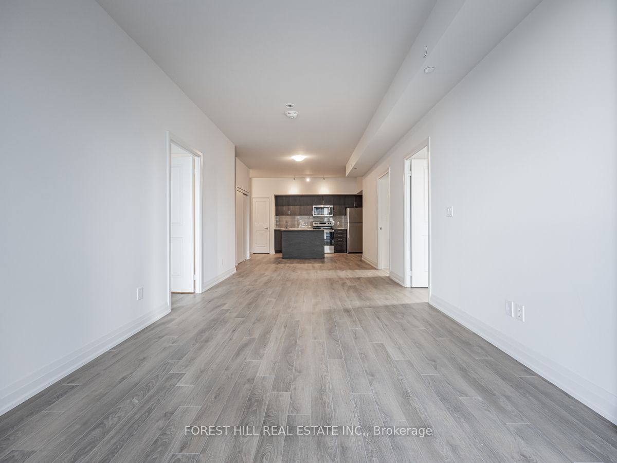 10 Meadowglen Place #401