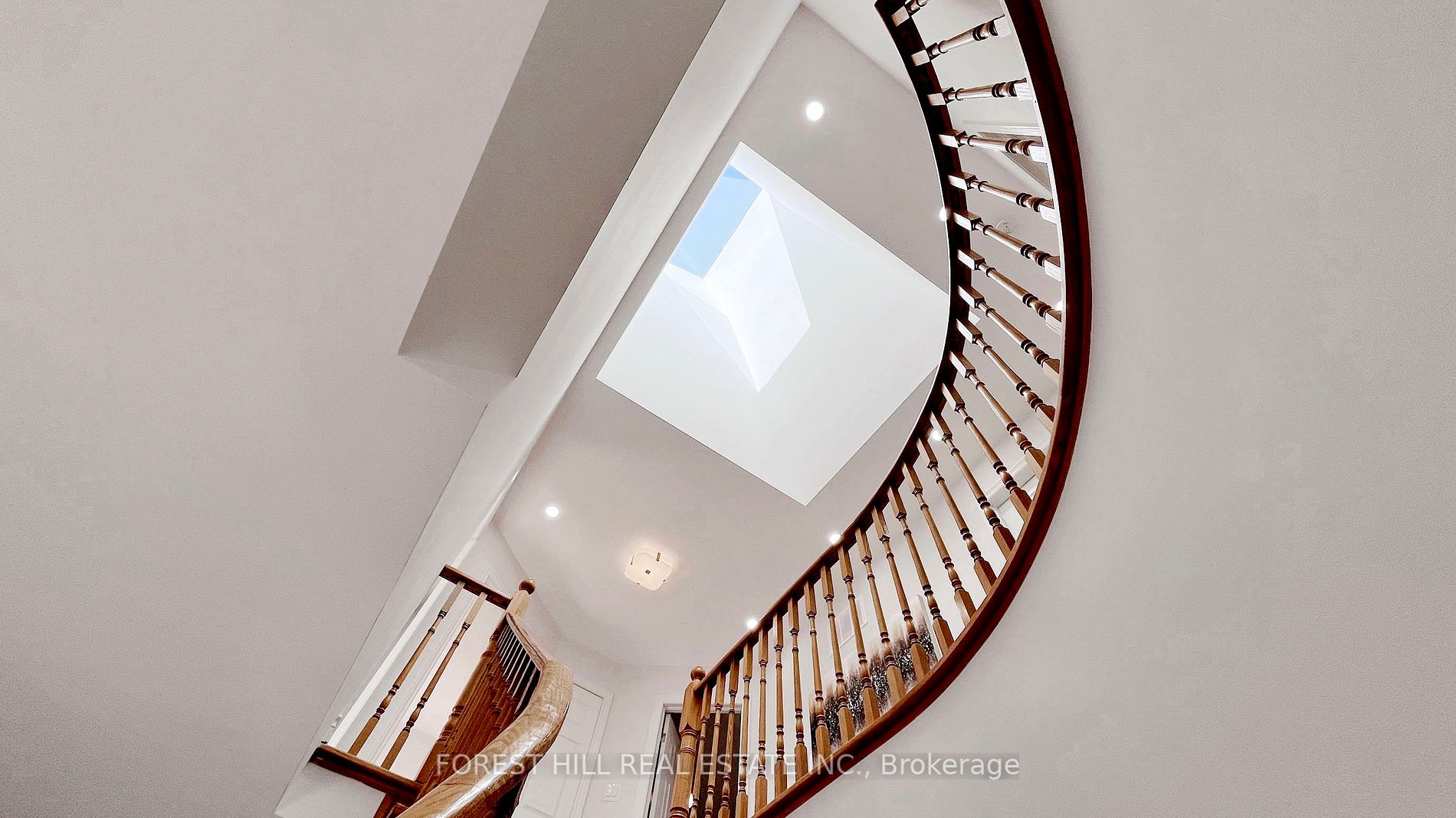 37 Corner Stone Cres