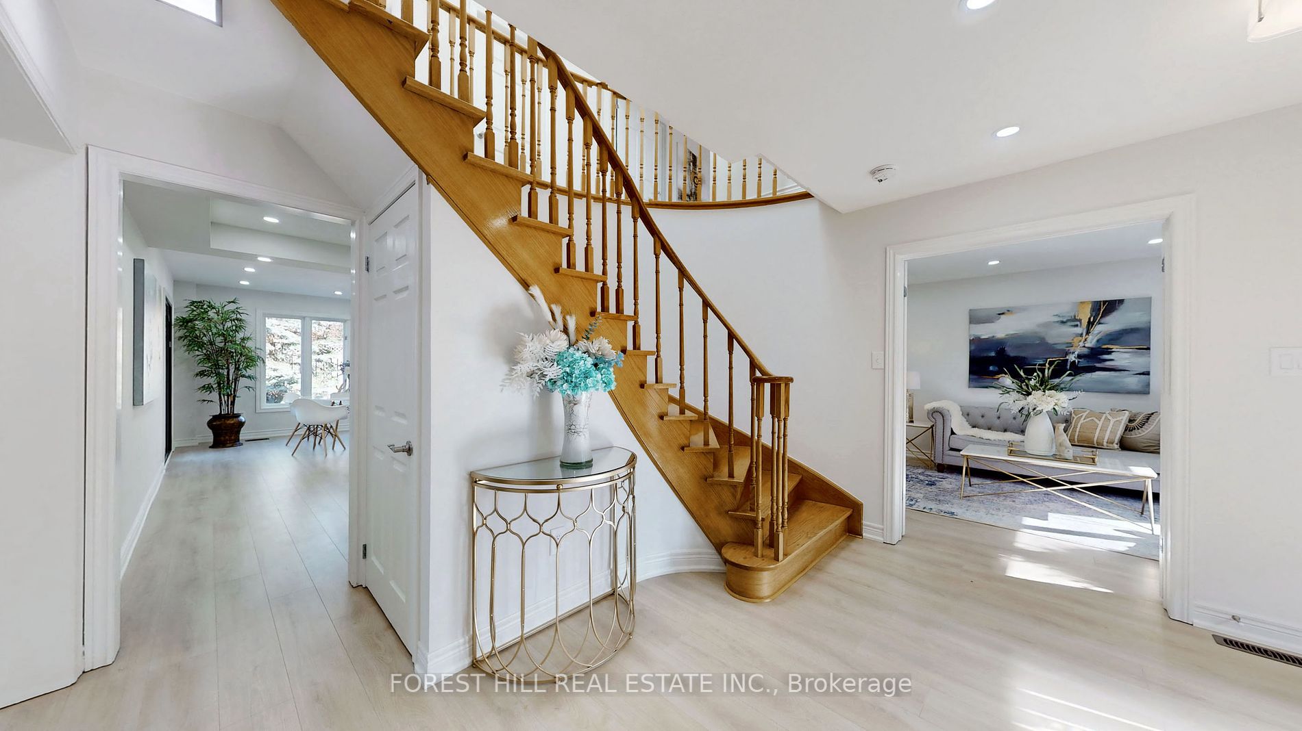 37 Corner Stone Cres