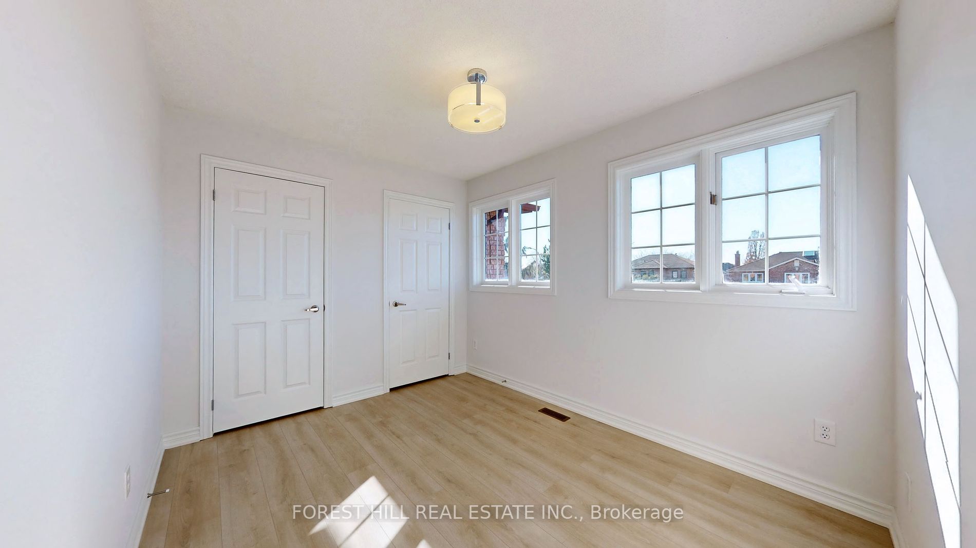 37 Corner Stone Cres