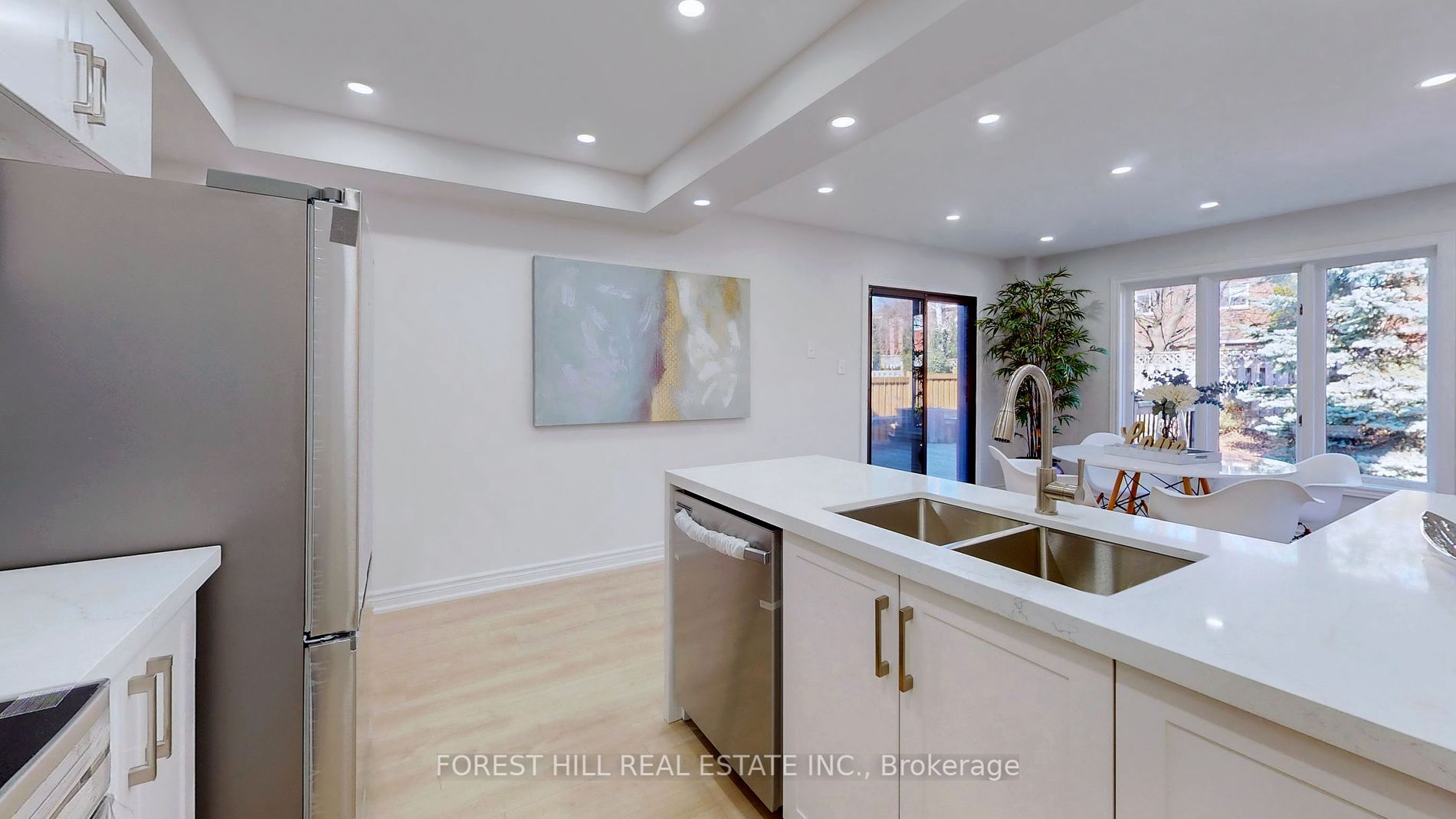 37 Corner Stone Cres