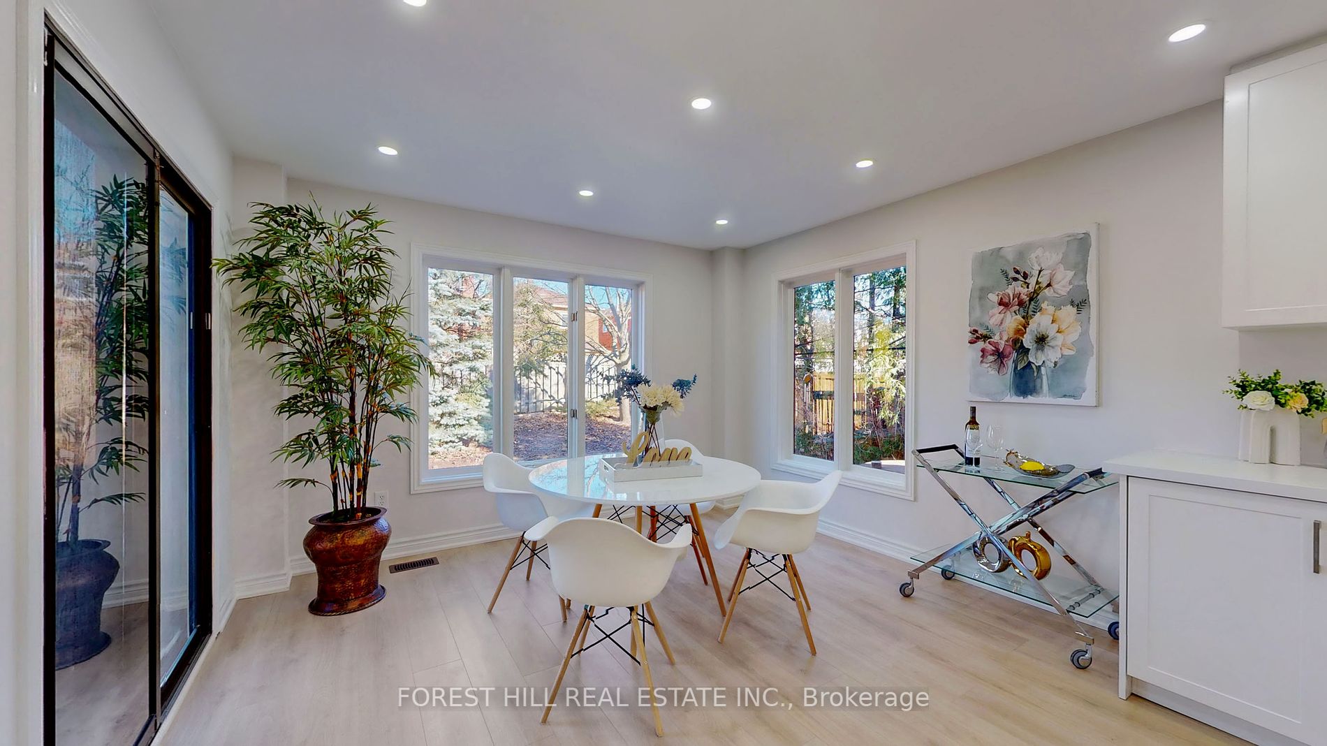 37 Corner Stone Cres