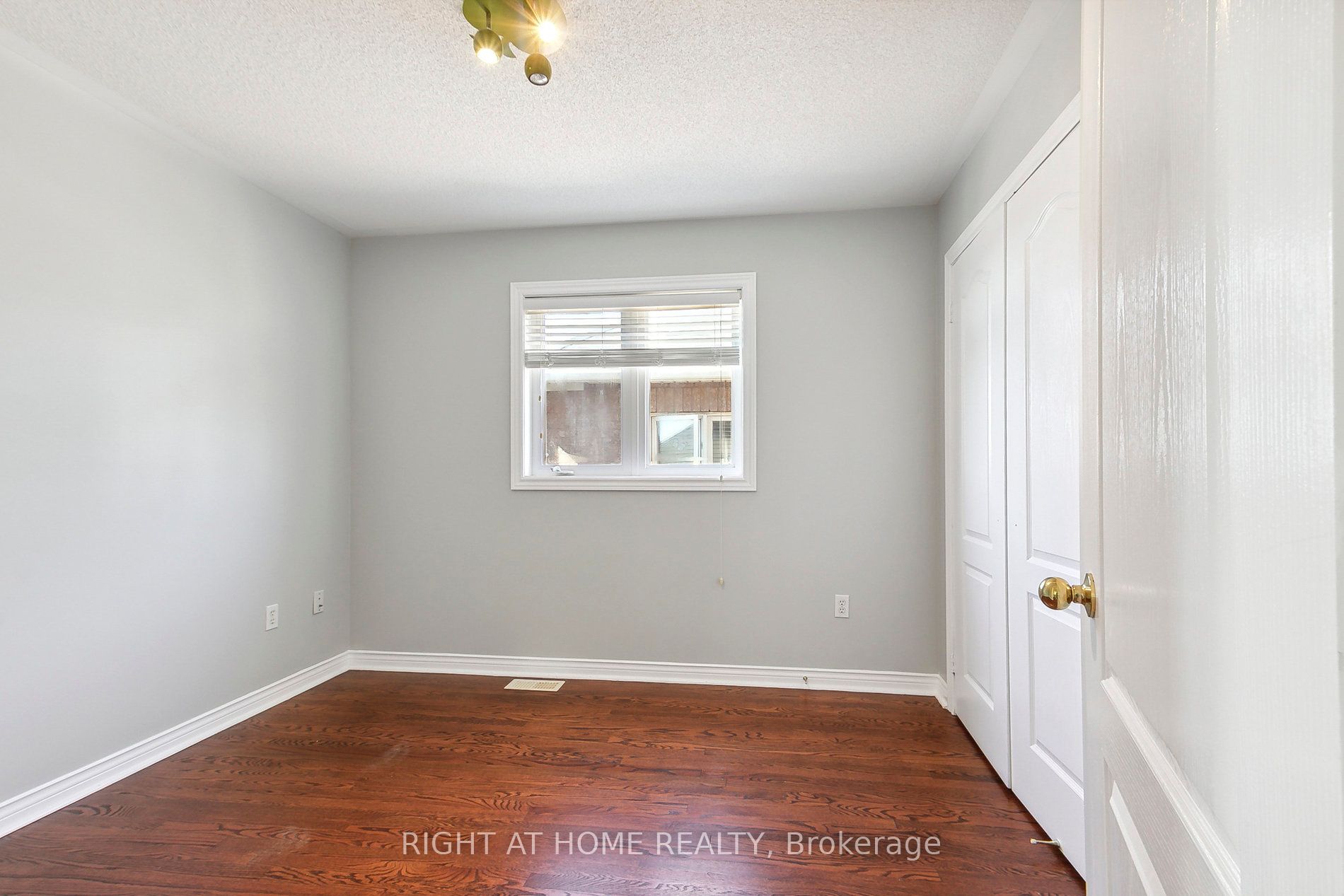 43 Nobbs Dr