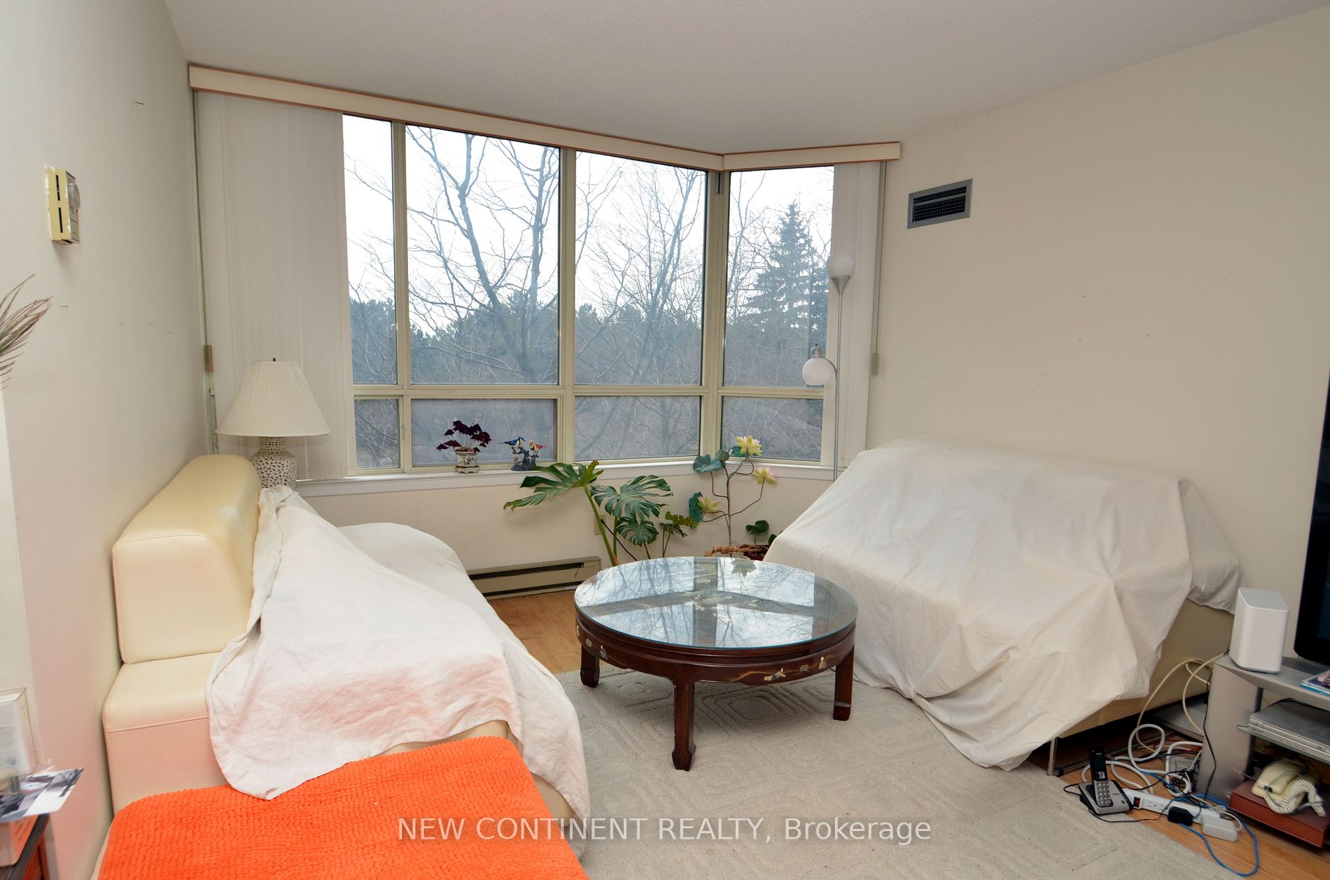 175 Bamburgh Circle, #309