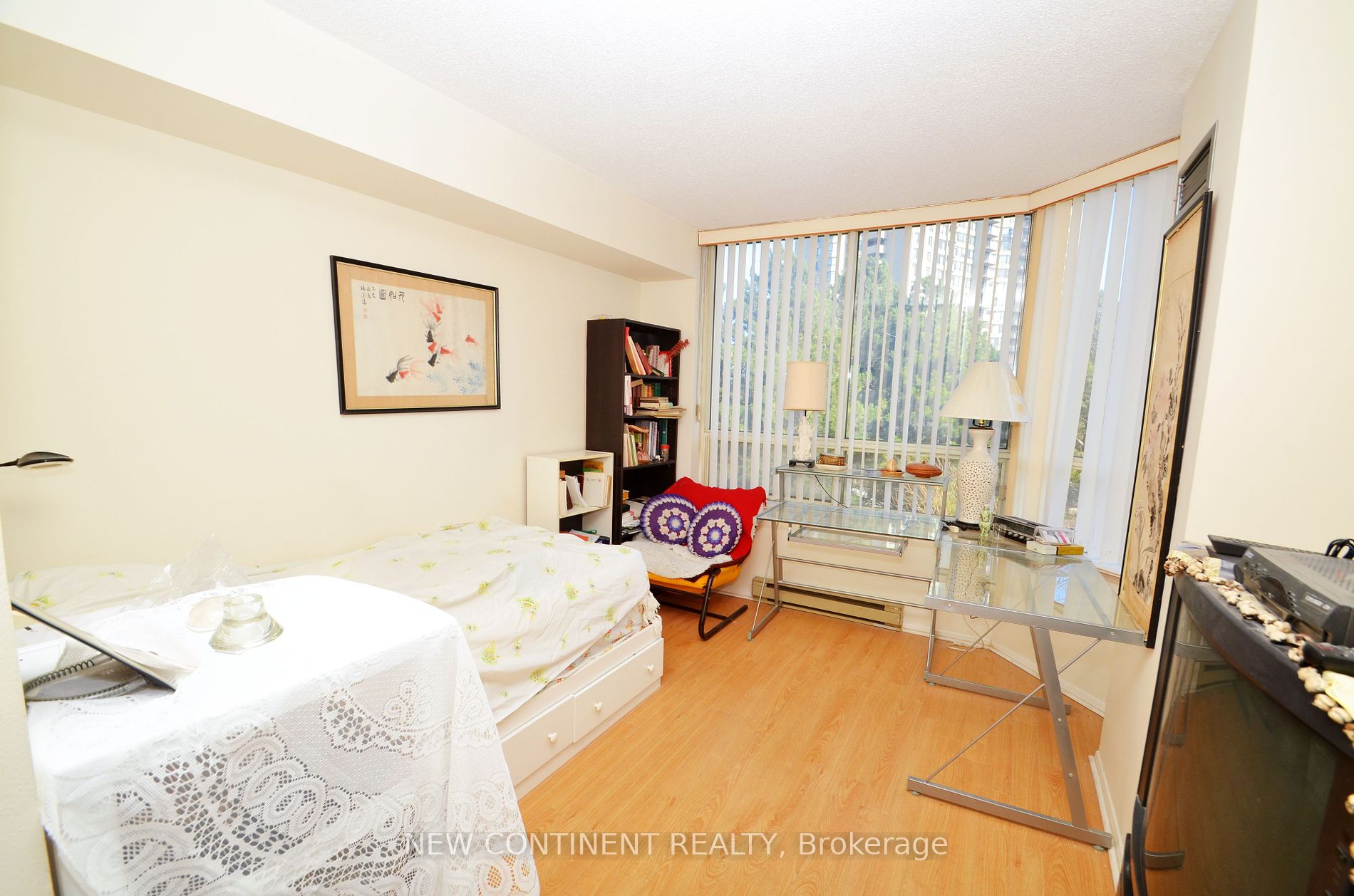 175 Bamburgh Circle, #309