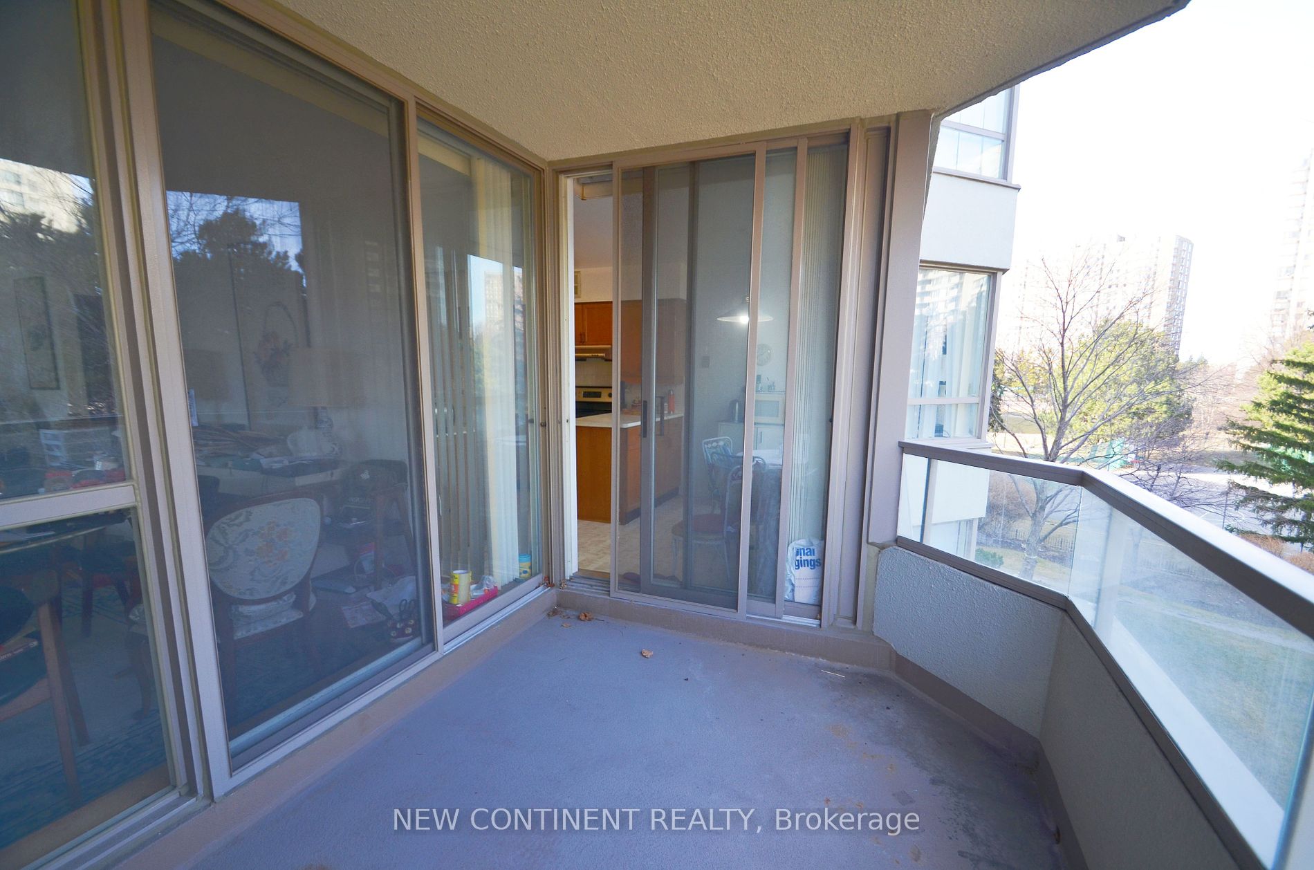 175 Bamburgh Circle, #309