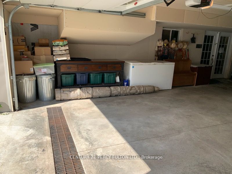2733 Taunton Road