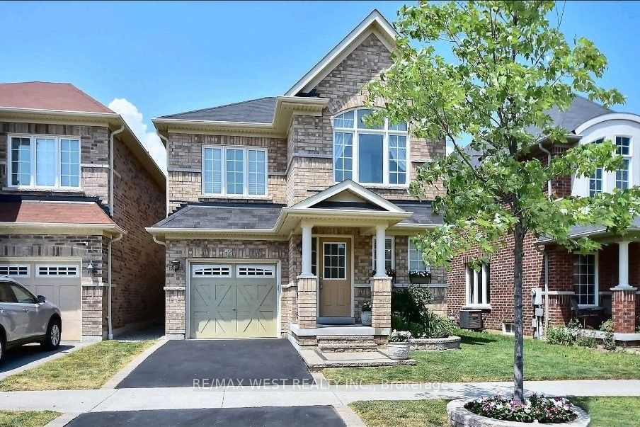55 Oswell Dr