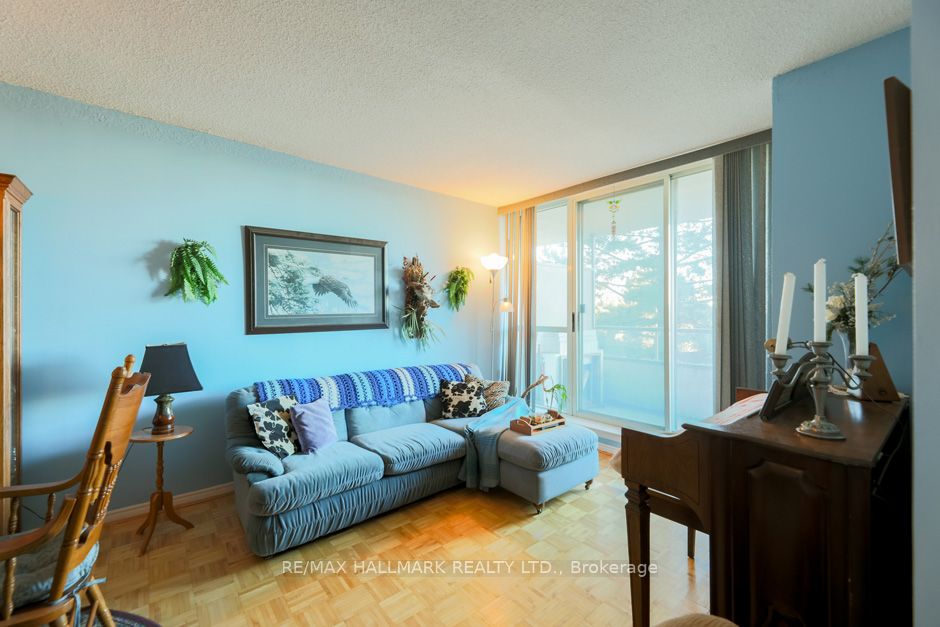 5 Greystone Walk Dr, #317