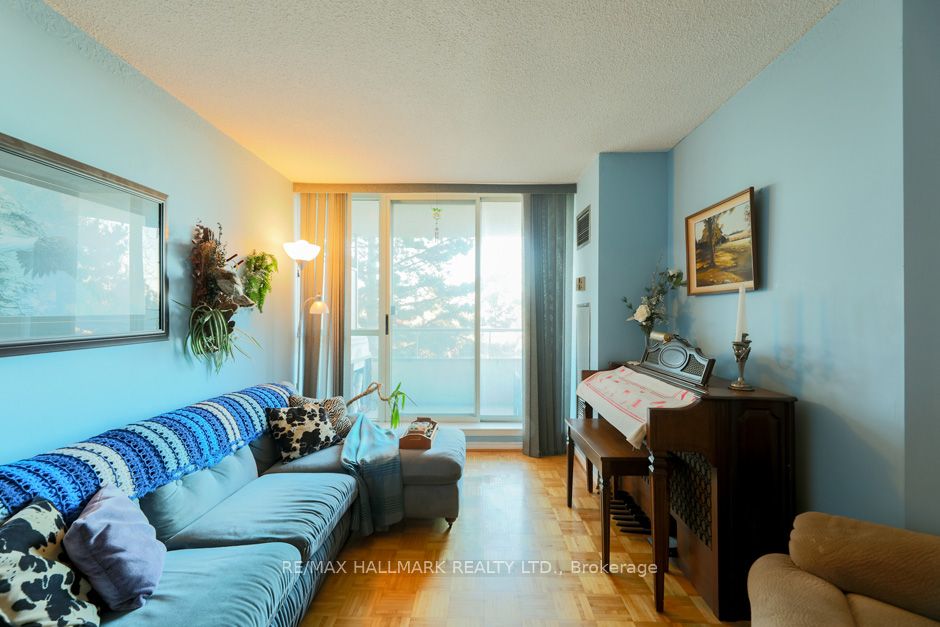 5 Greystone Walk Dr, #317