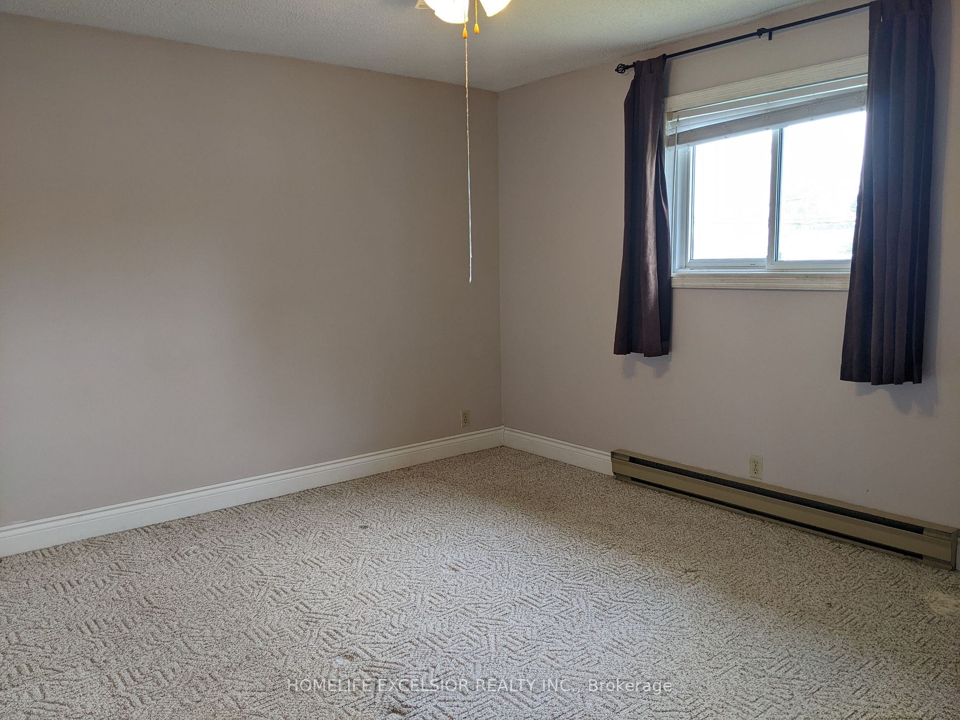 1478 Simcoe St N