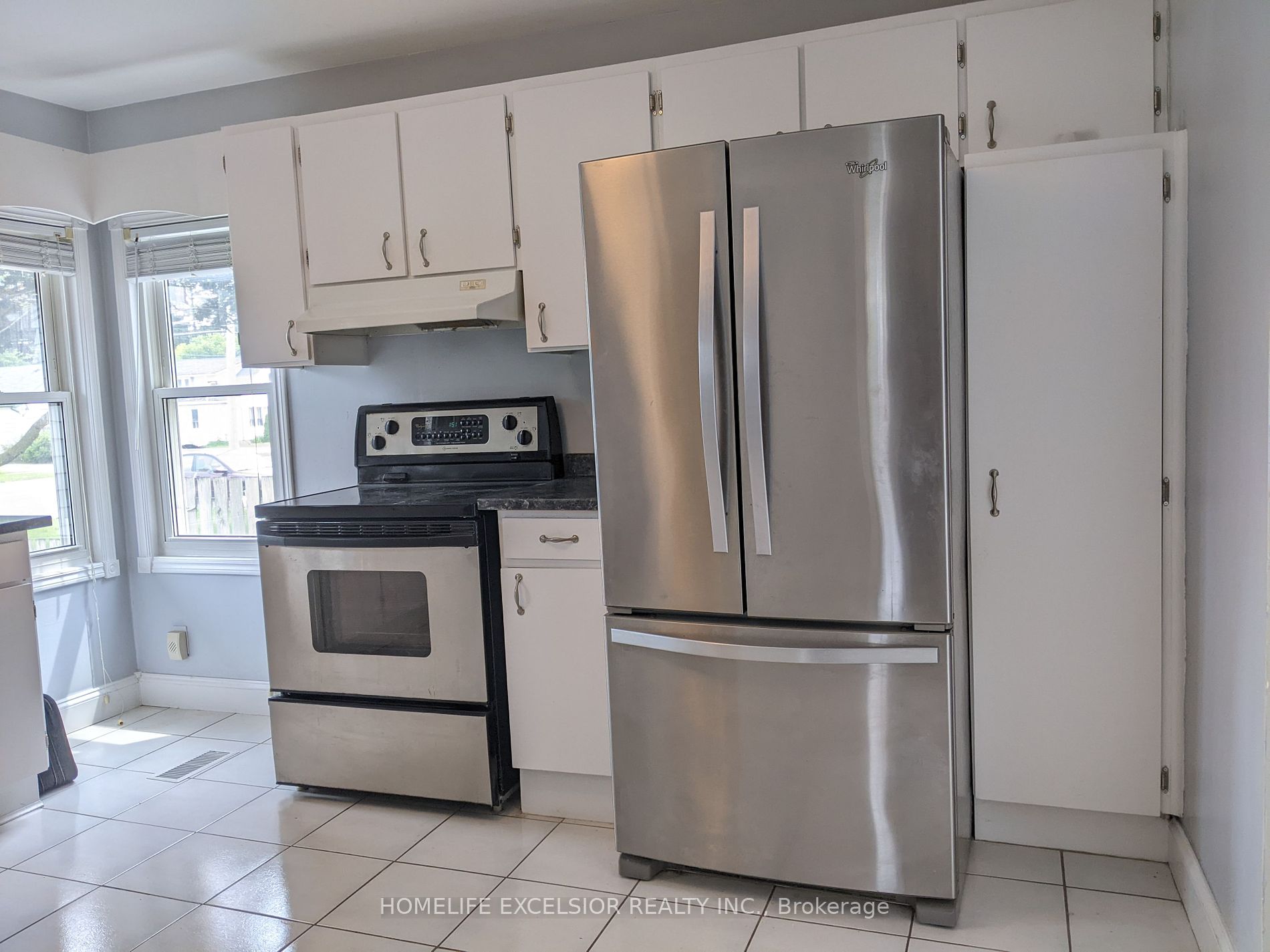 1478 Simcoe St N