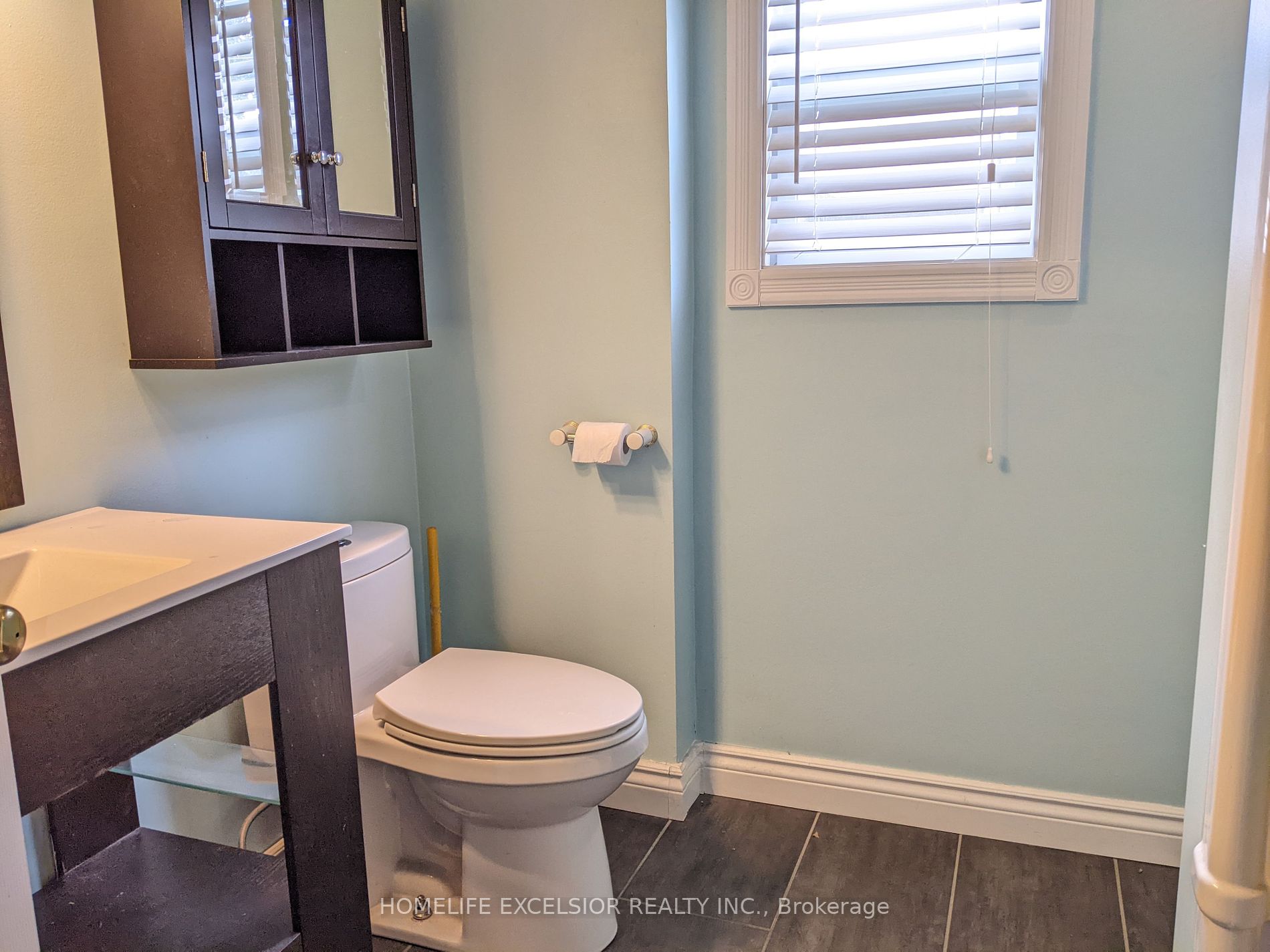 1478 Simcoe St N