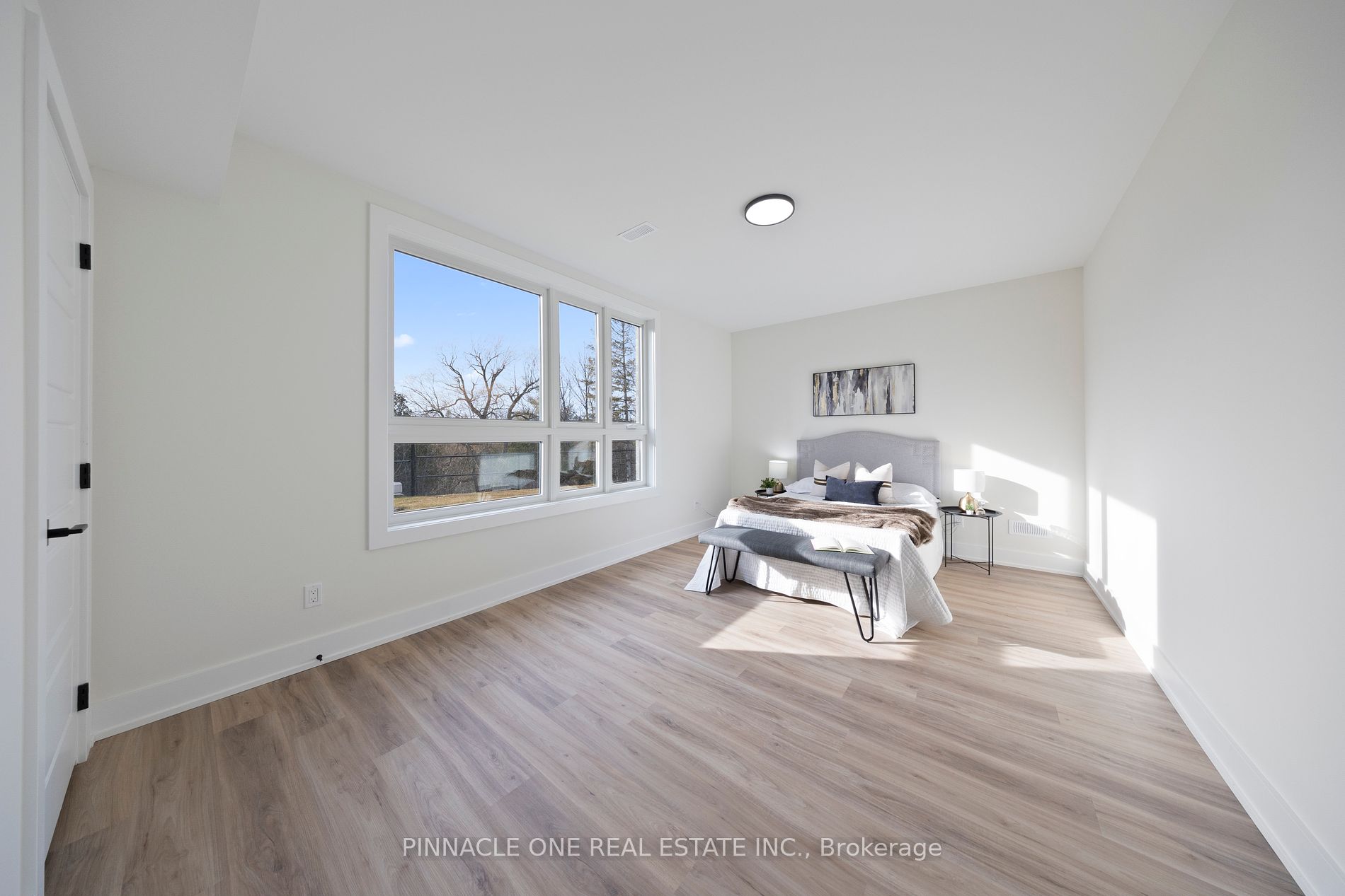 12 Tidmarsh Lane