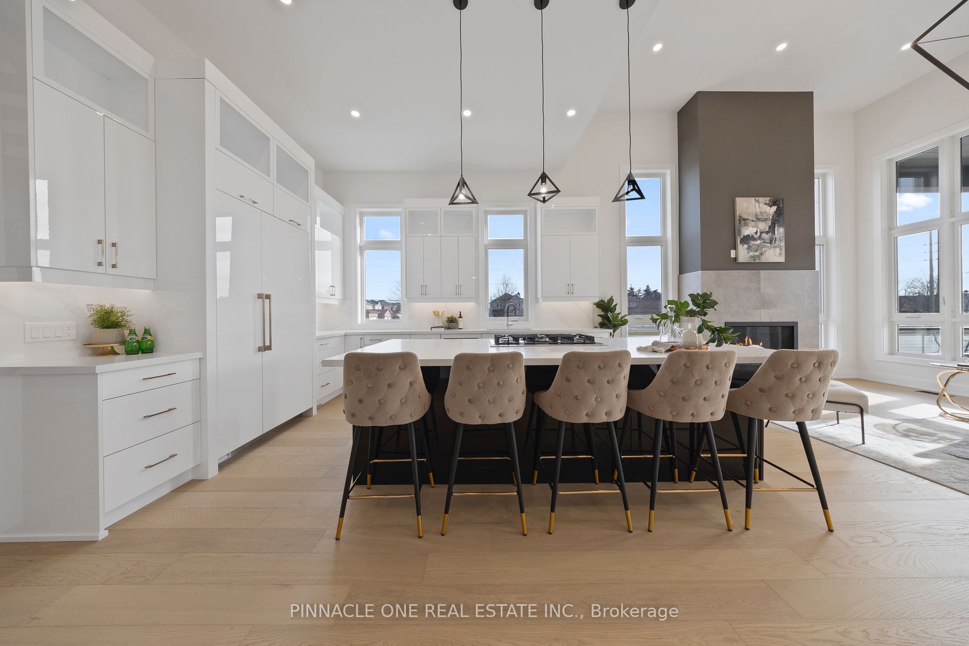 12 Tidmarsh Lane