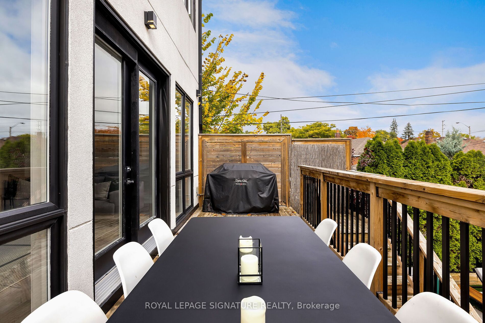 65 Derwyn Rd