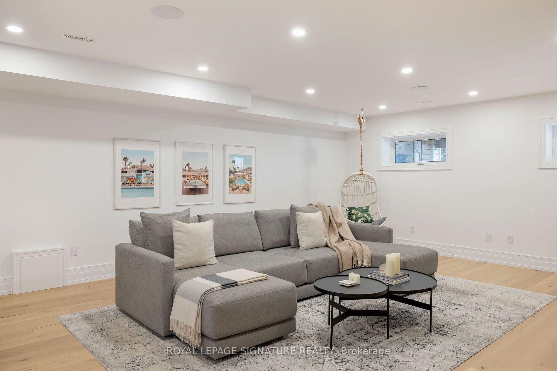65 Derwyn Rd