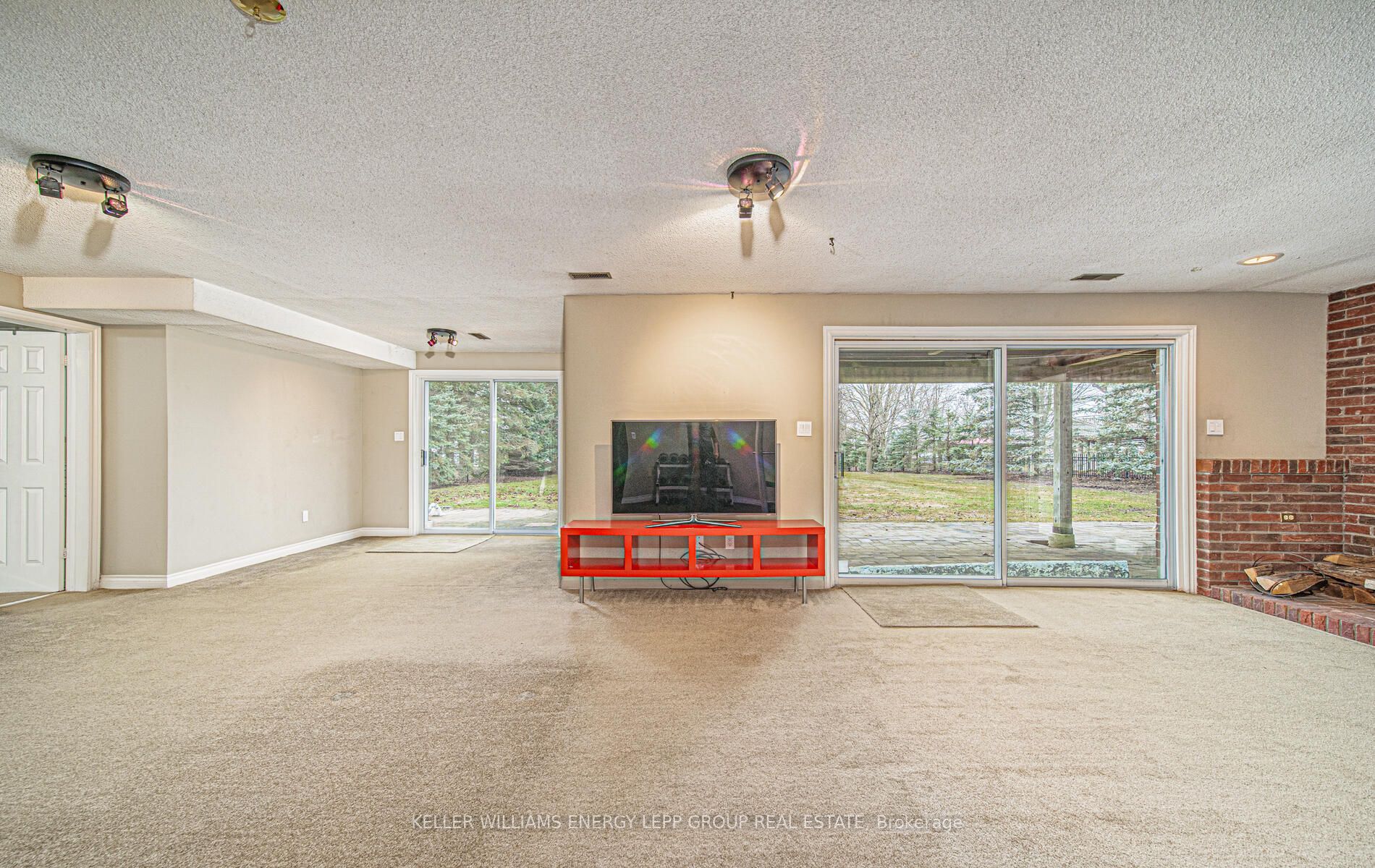 572 Fralicks Beach Rd