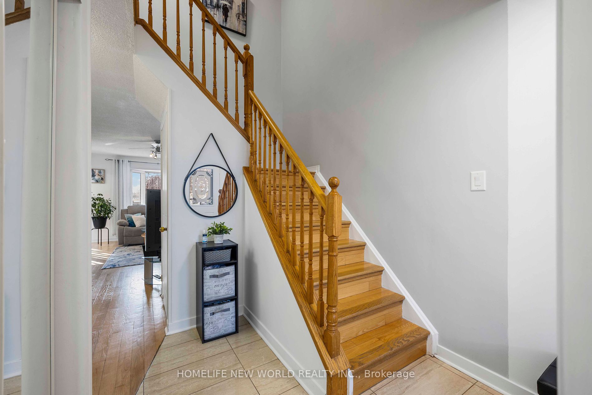 48 Mccullock Cres