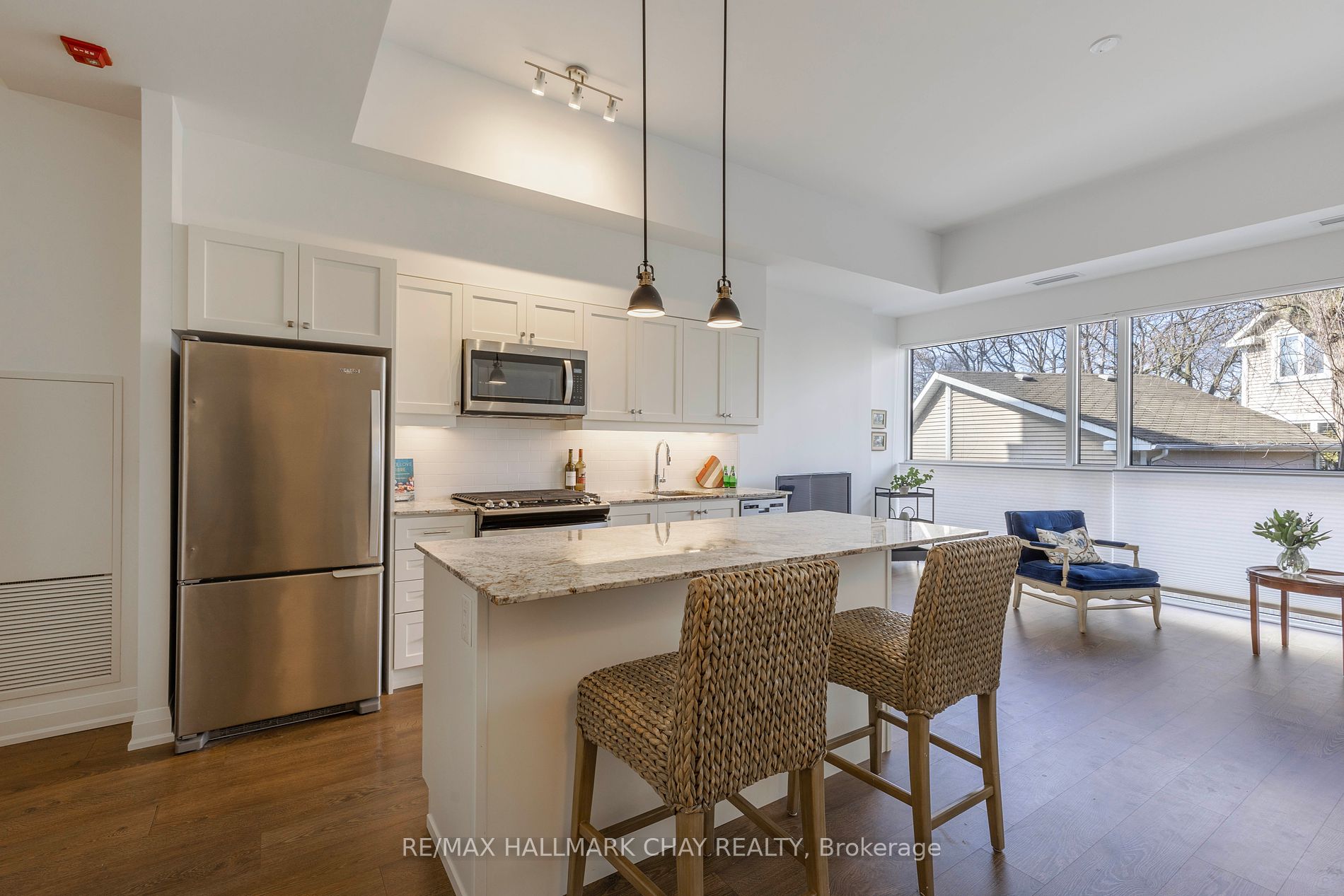 1400 Kingston Road #105