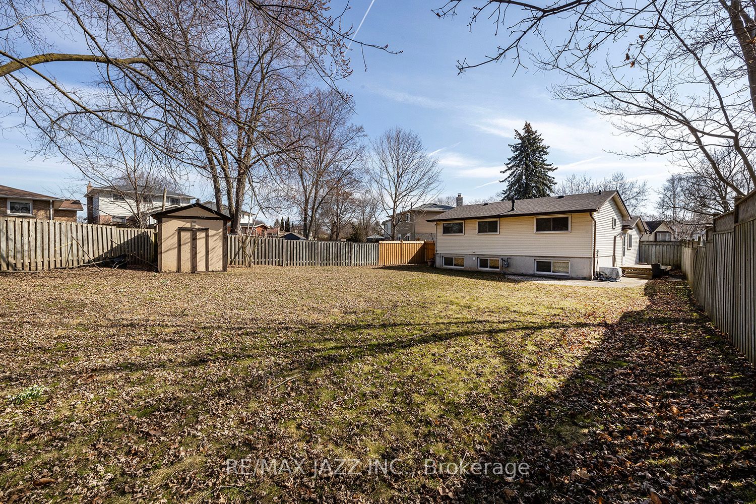 30 Deerpark Crescent