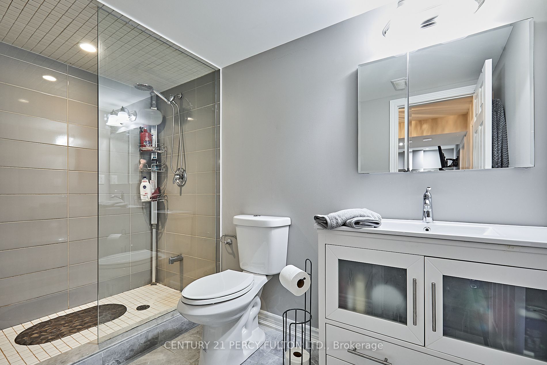 40 Woolacott Lane