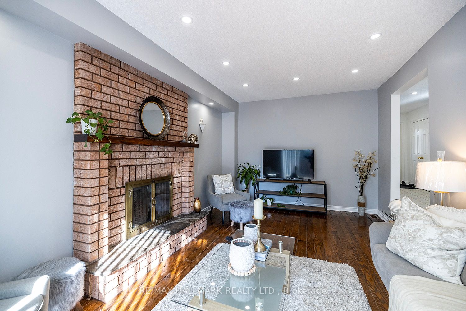 12 Halstead Road