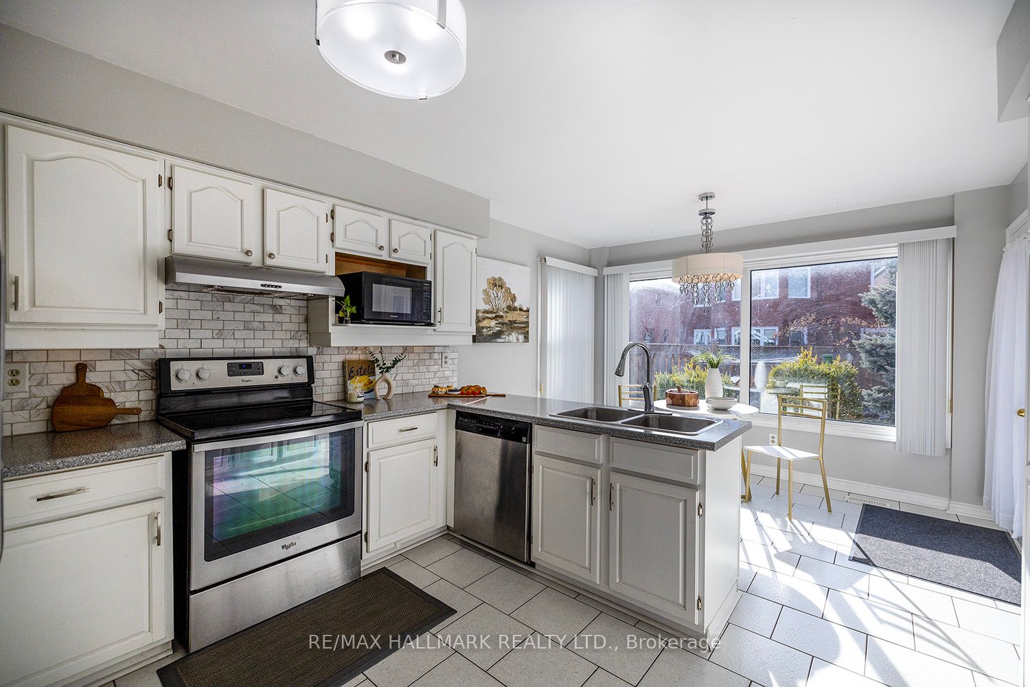 12 Halstead Road