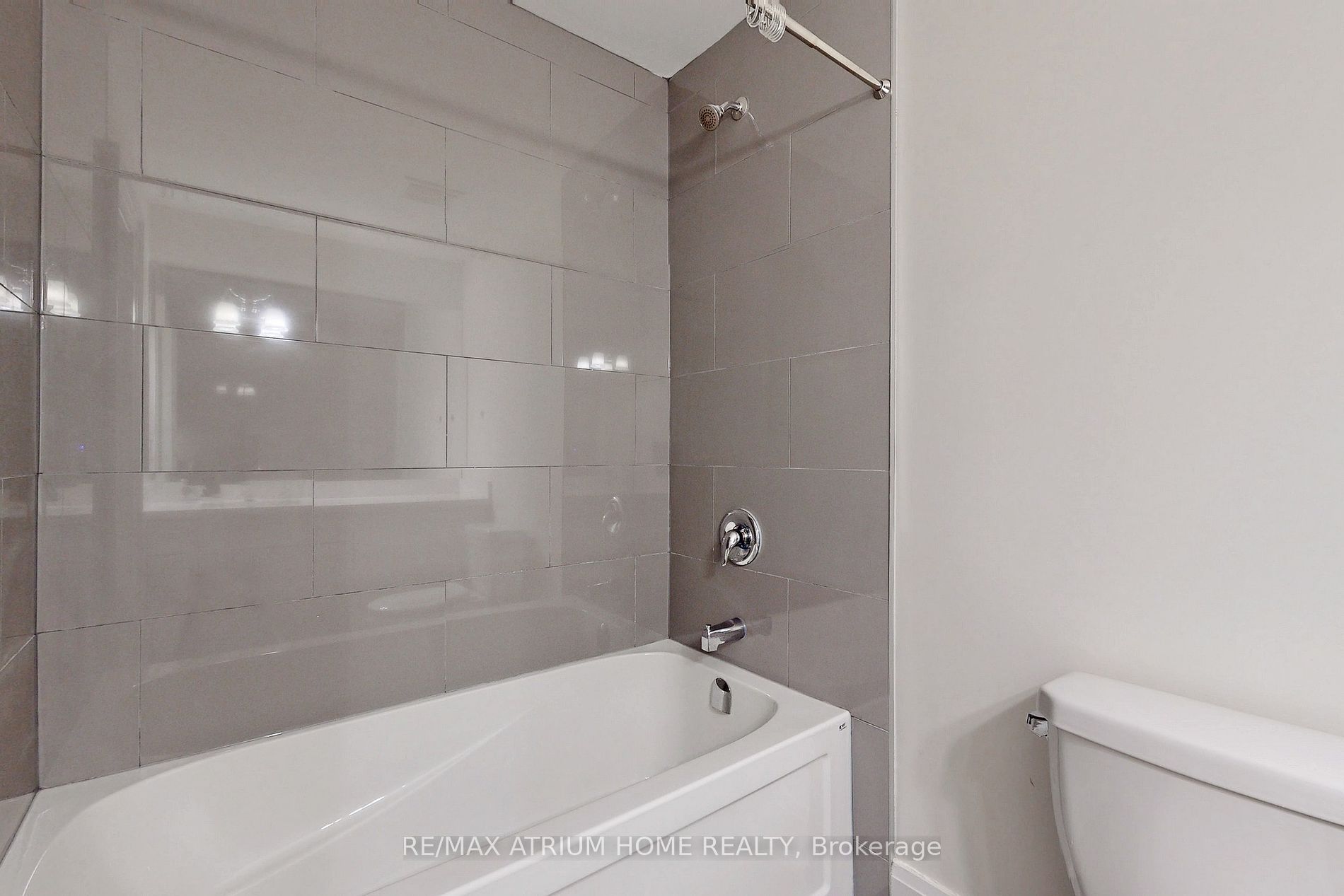 21 Neilson Ave