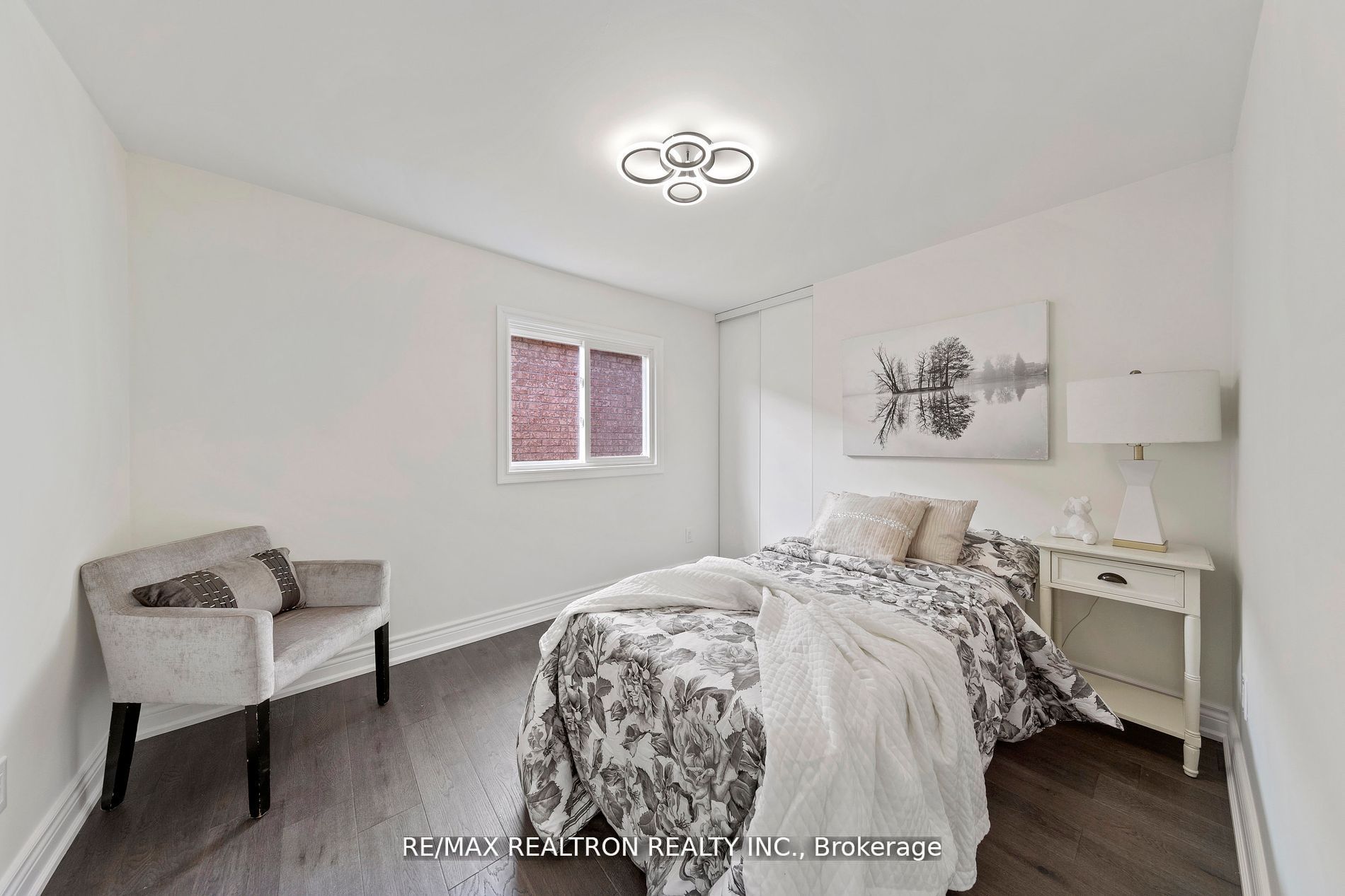 63 Darby Crt