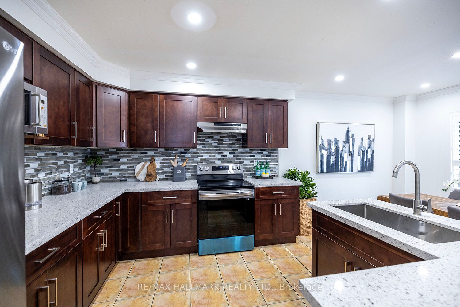 1256 Langley Circle