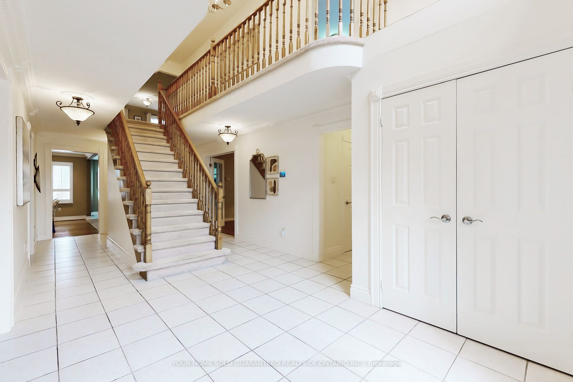 492 Palmtree Crescent