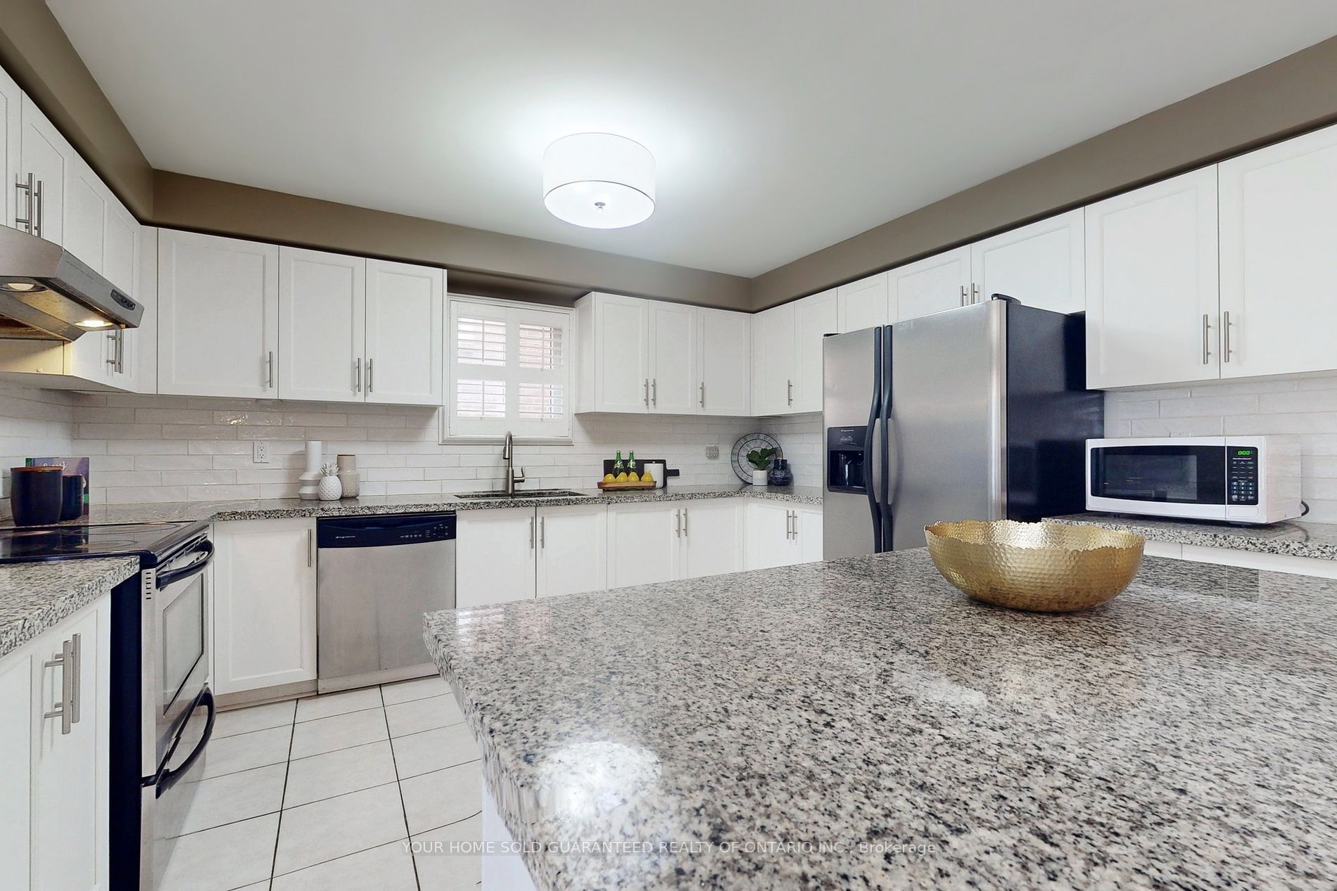 492 Palmtree Crescent